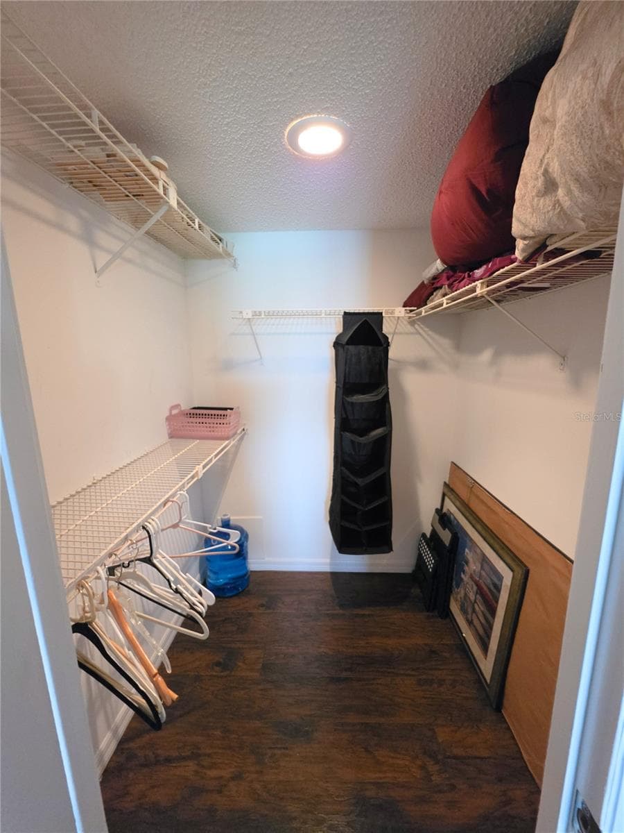 Closet - 3917 LAKE BAYSHORE DR #F-307, BRADENTON