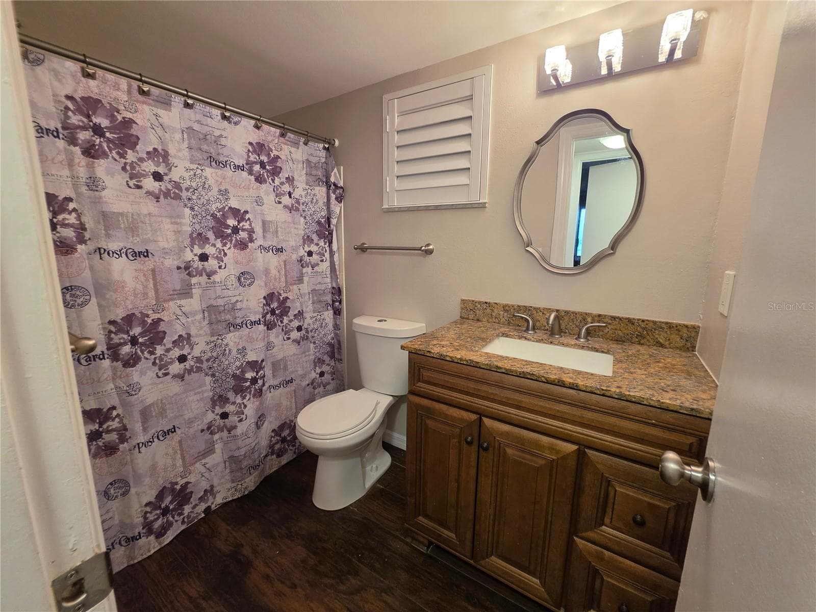 Bathroom - 3917 LAKE BAYSHORE DR #F-307, BRADENTON