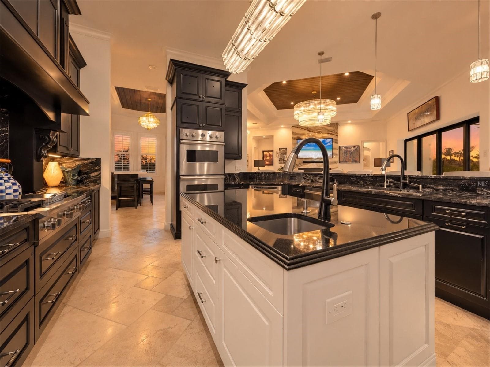 Single Family Residence at 16011 DAYSAILOR TRL, LAKEWOOD RANCH, photo 6 of 54