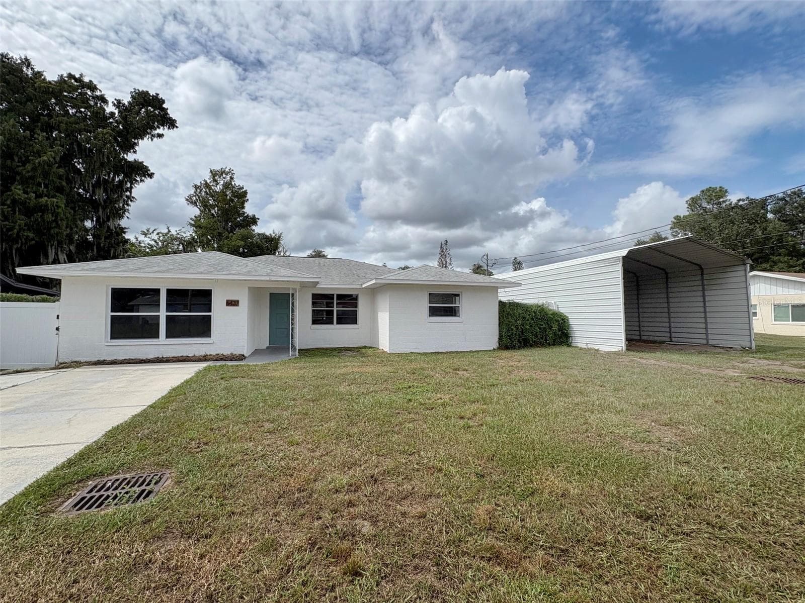 Single Family Residence at 6437 JENNY DR, LAKE WALES, photo 2 of 28