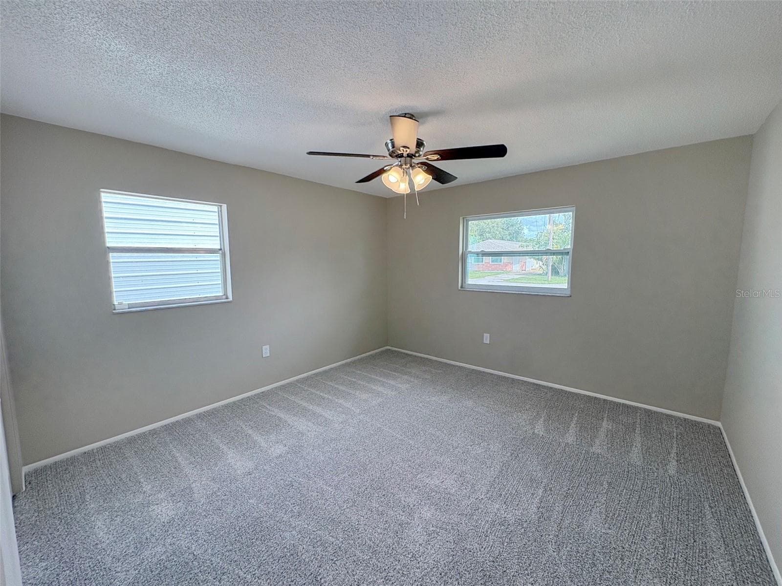 Single Family Residence at 6437 JENNY DR, LAKE WALES, photo 18 of 28