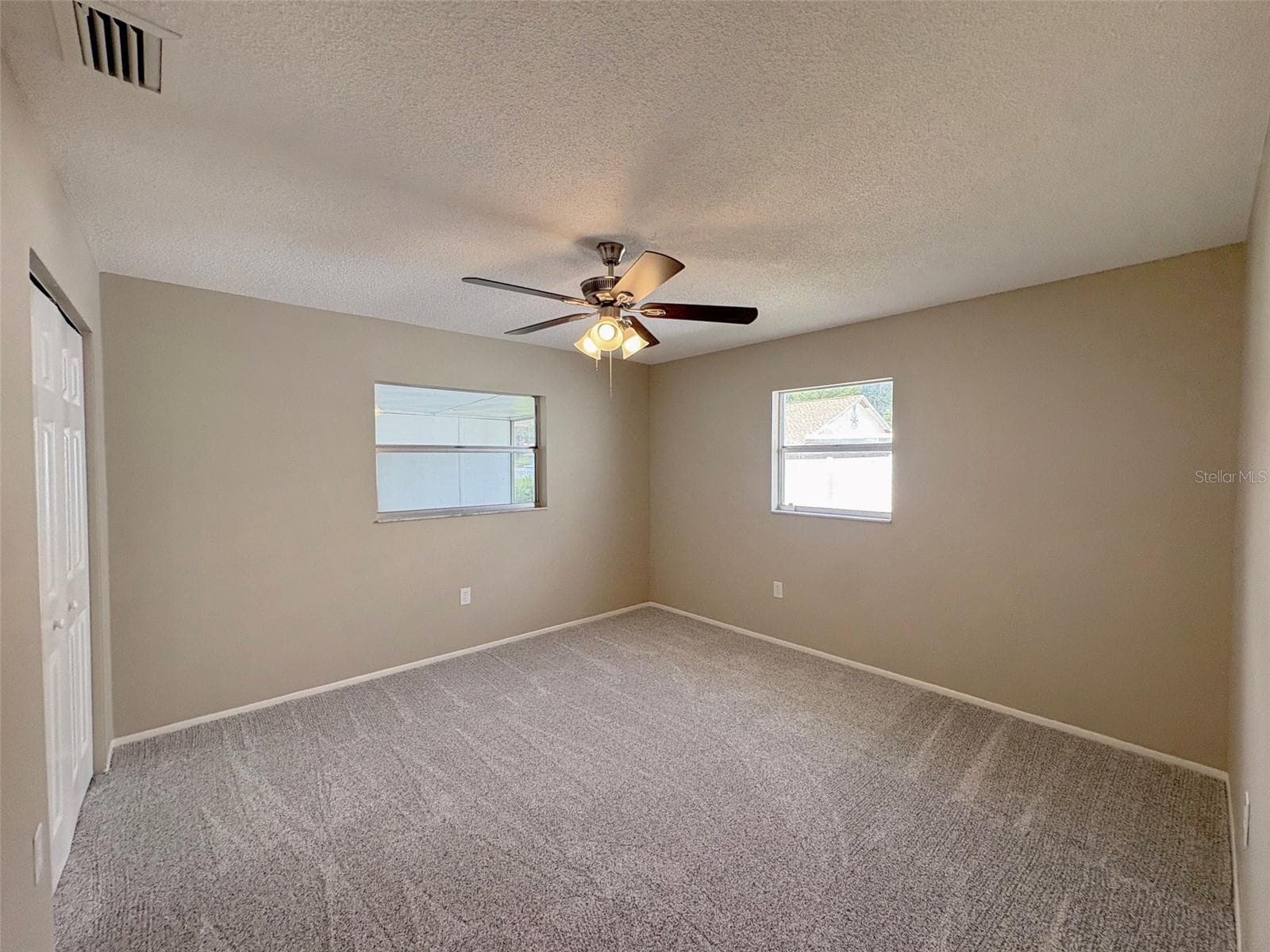 Single Family Residence at 6437 JENNY DR, LAKE WALES, photo 20 of 28