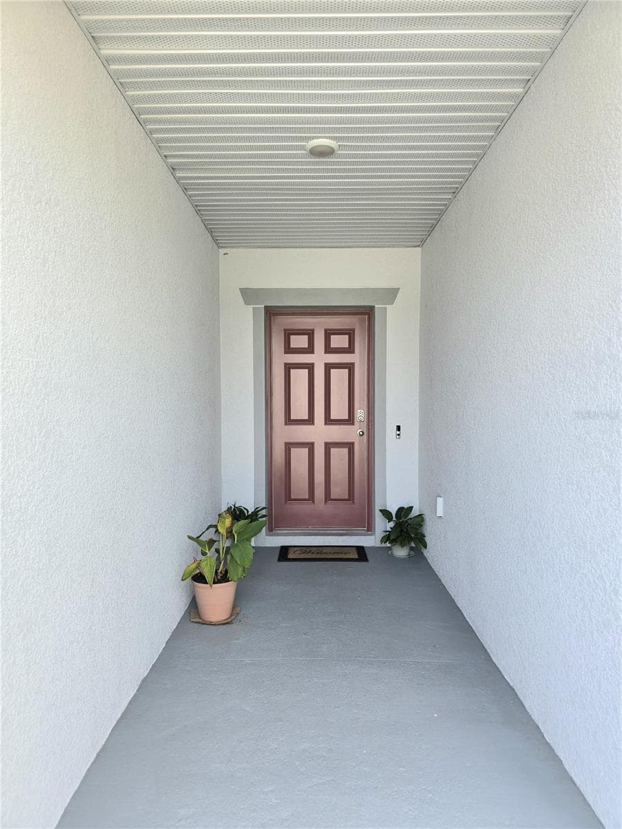 Single Family Residence at 4956 JACKSON ST, WINTER HAVEN, photo 3 of 38