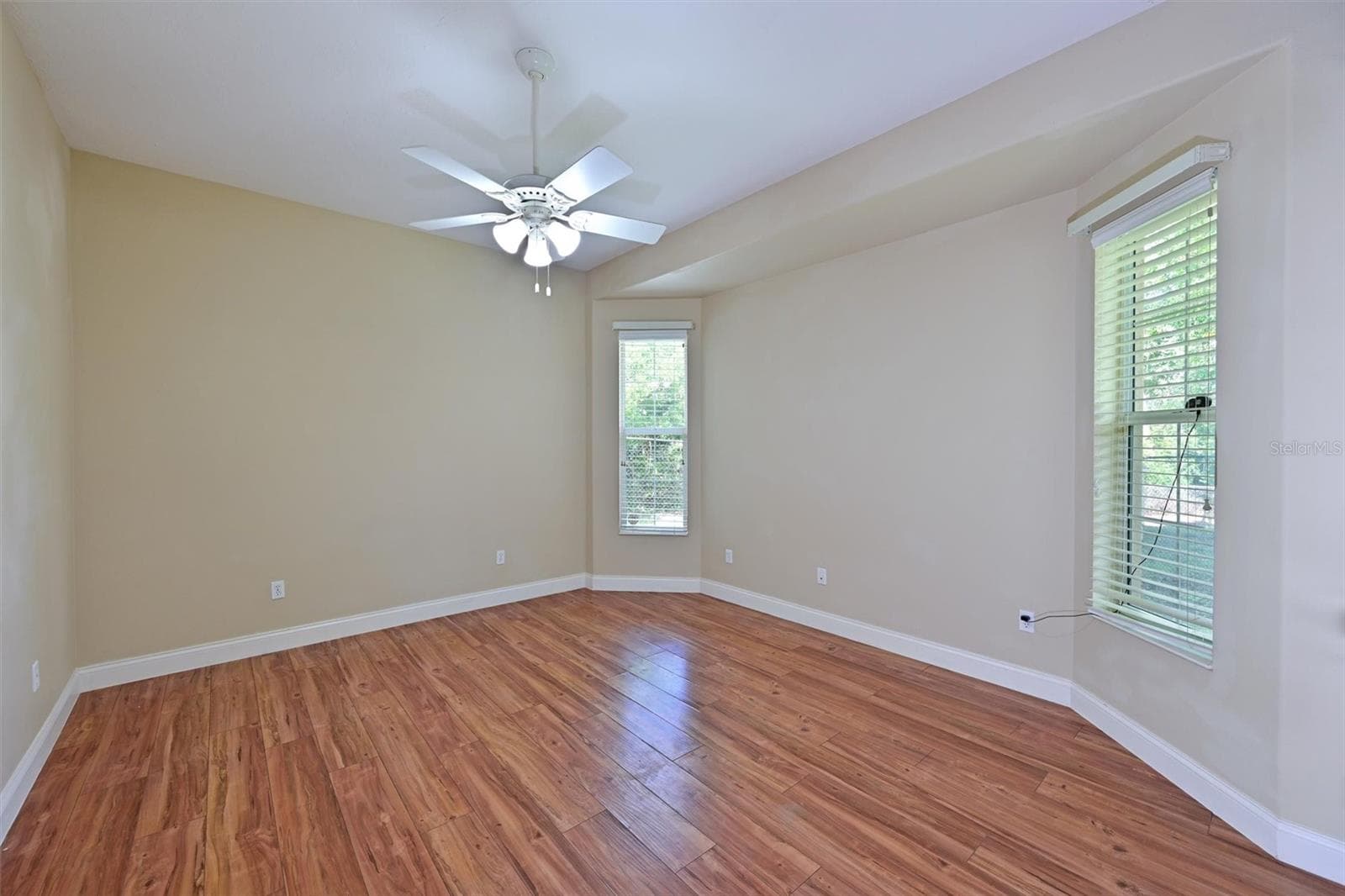 Single Family Residence at 3700 1ST AVE W, BRADENTON, photo 33 of 76