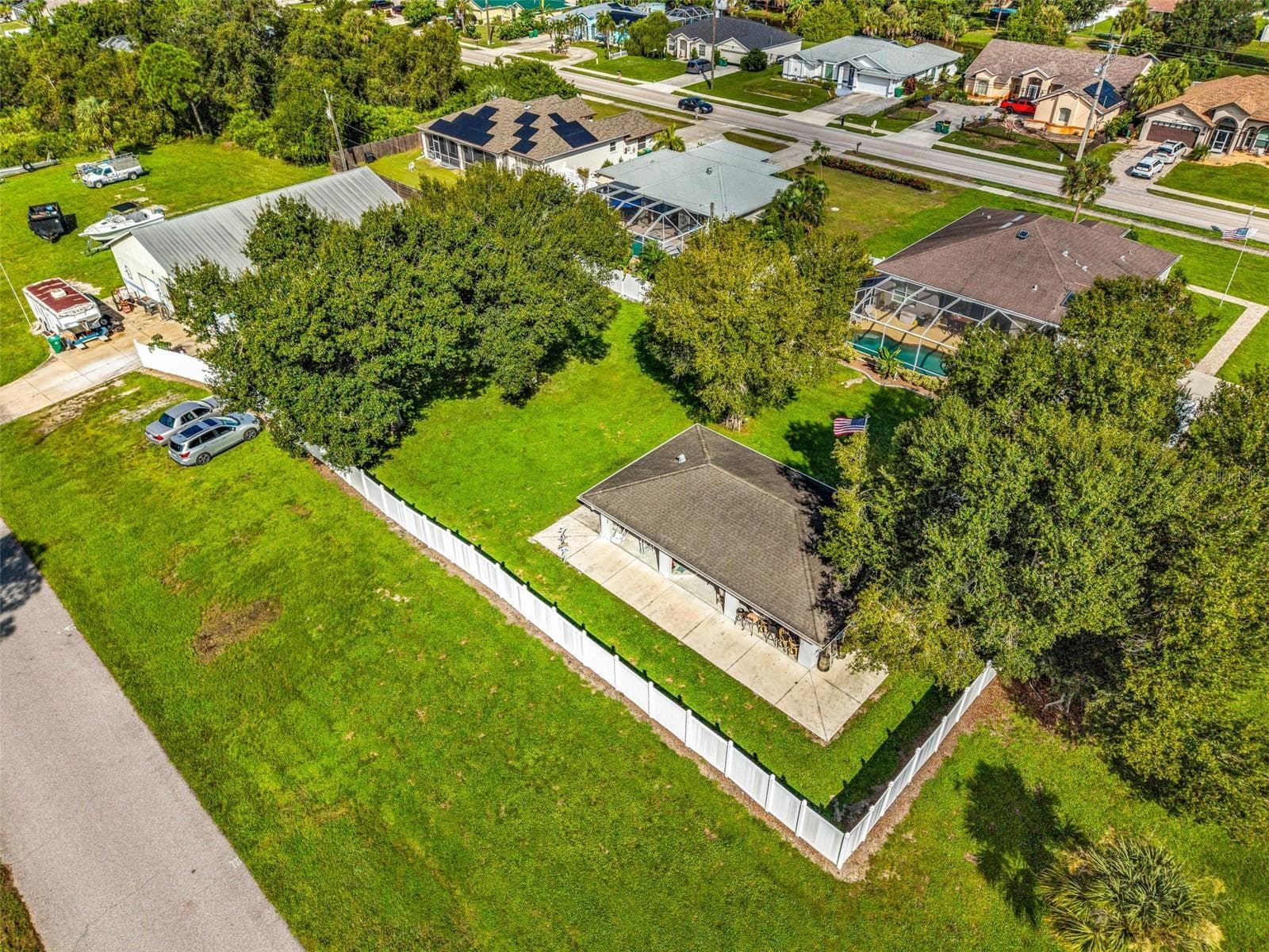 Single Family Residence at 1007 BROADVIEW ST, PORT CHARLOTTE, photo 76 of 82