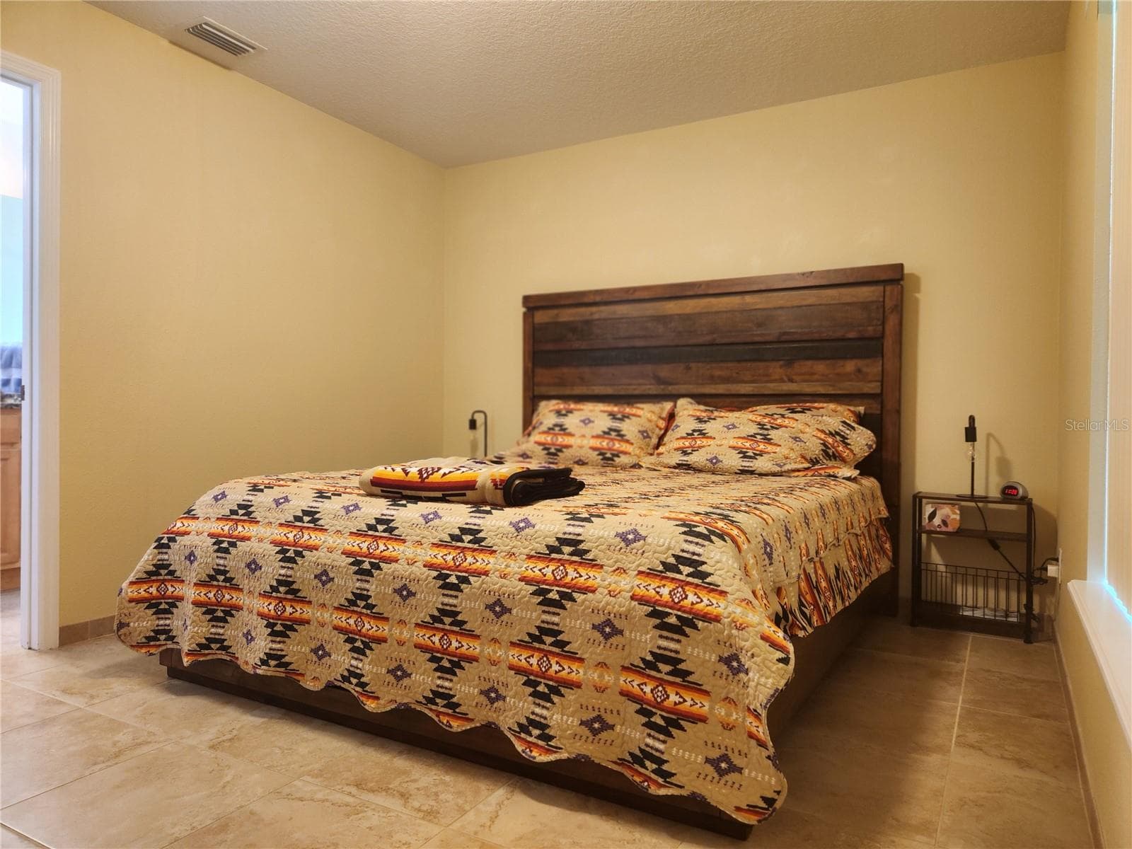 Single Family Residence at 17138 ARROWHEAD BLVD, WINTER GARDEN, photo 8 of 19