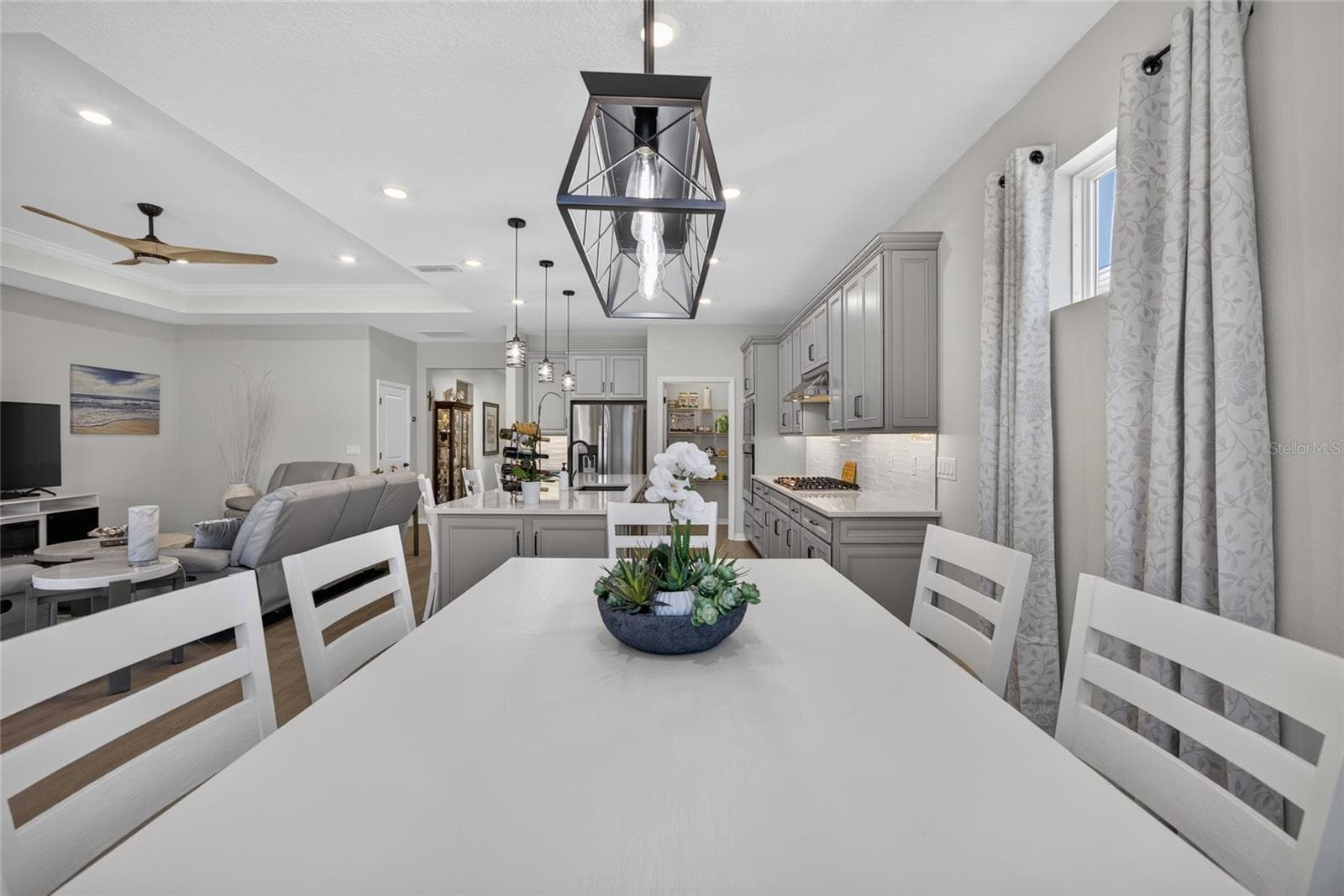 Updated Lighting Throughout - 2605 DEL WEBB DR, MINNEOLA