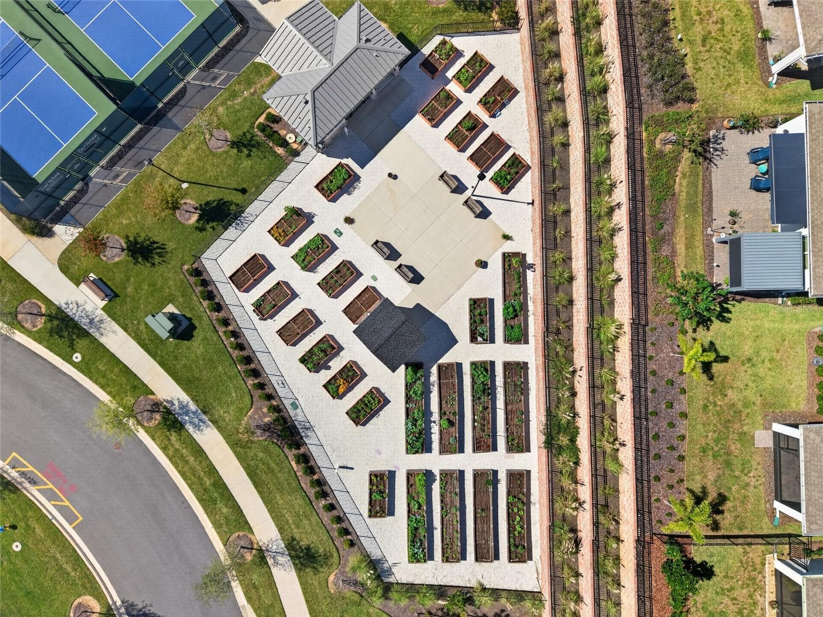 Community Gardens - 2605 DEL WEBB DR, MINNEOLA