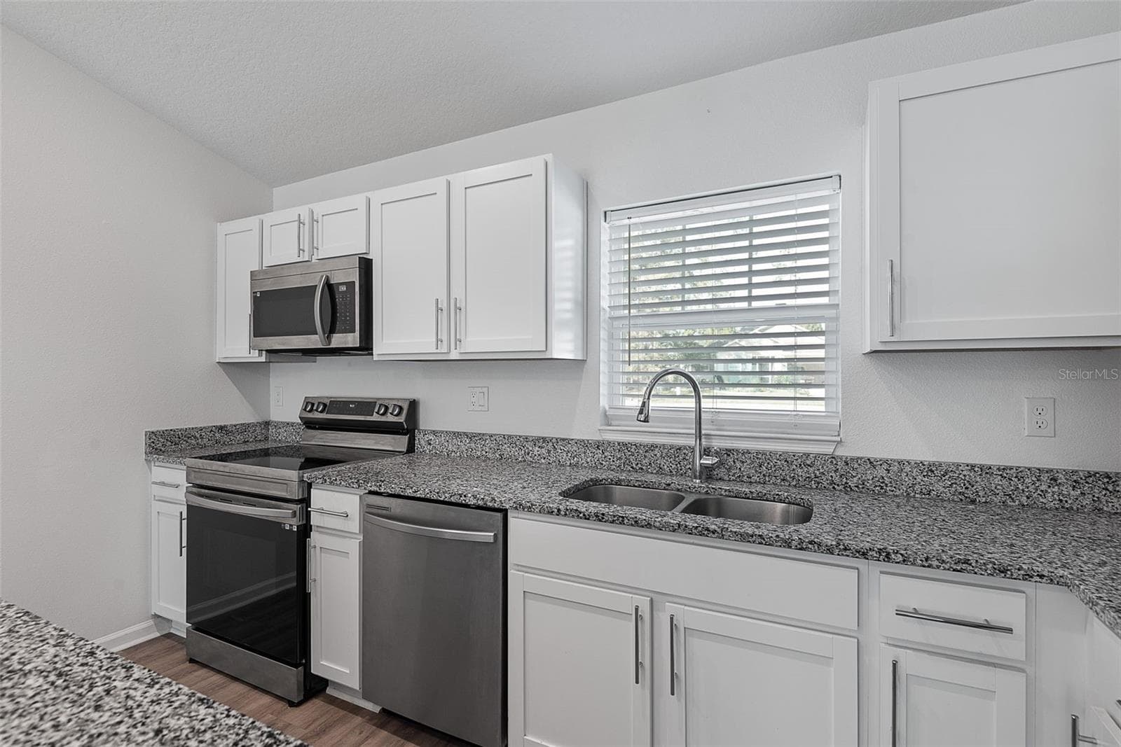 Single Family Residence at 5 WHISANT PL, PALM COAST, photo 16 of 64