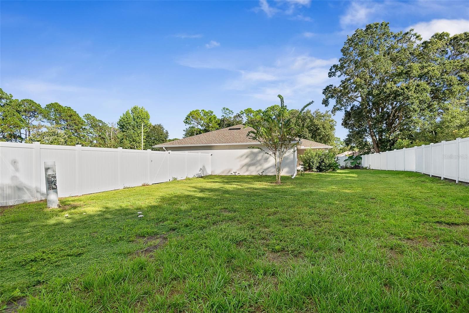Single Family Residence at 5 WHISANT PL, PALM COAST, photo 44 of 64