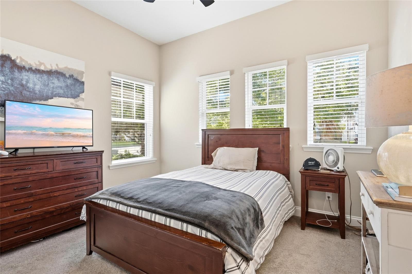 Single Family Residence at 8363 LAUREATE BLVD, ORLANDO, photo 10 of 63