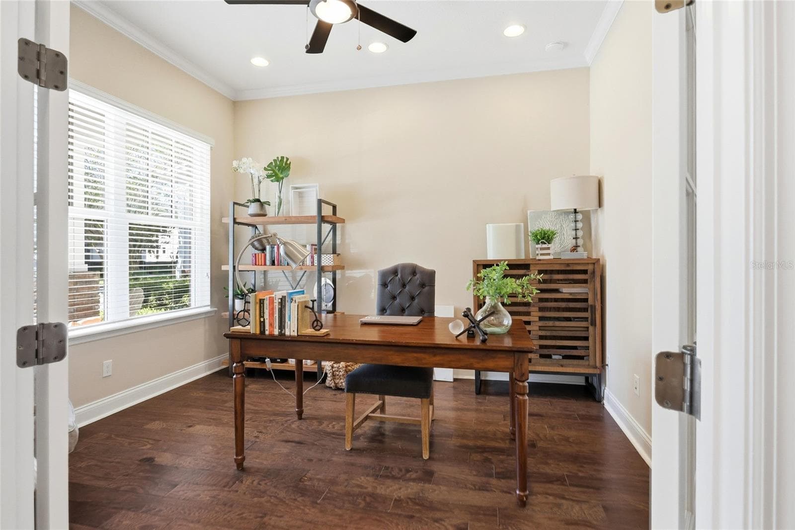 Single Family Residence at 8363 LAUREATE BLVD, ORLANDO, photo 16 of 63
