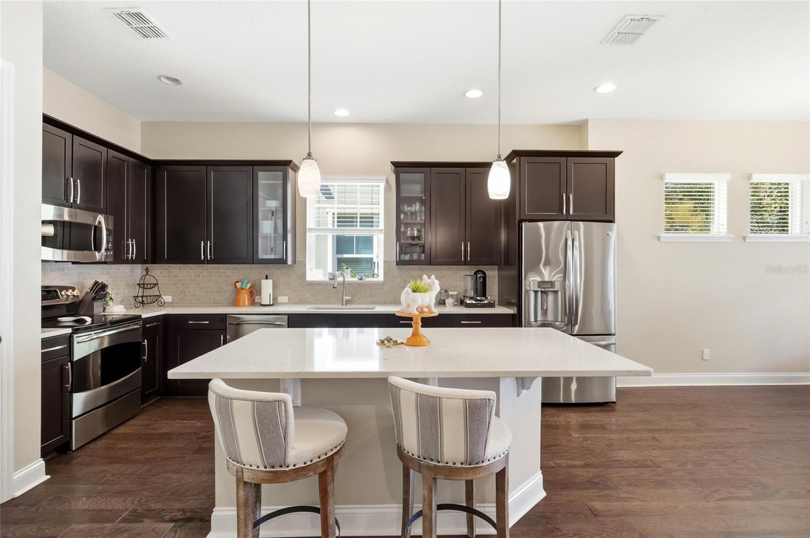 Single Family Residence at 8363 LAUREATE BLVD, ORLANDO, photo 36 of 63
