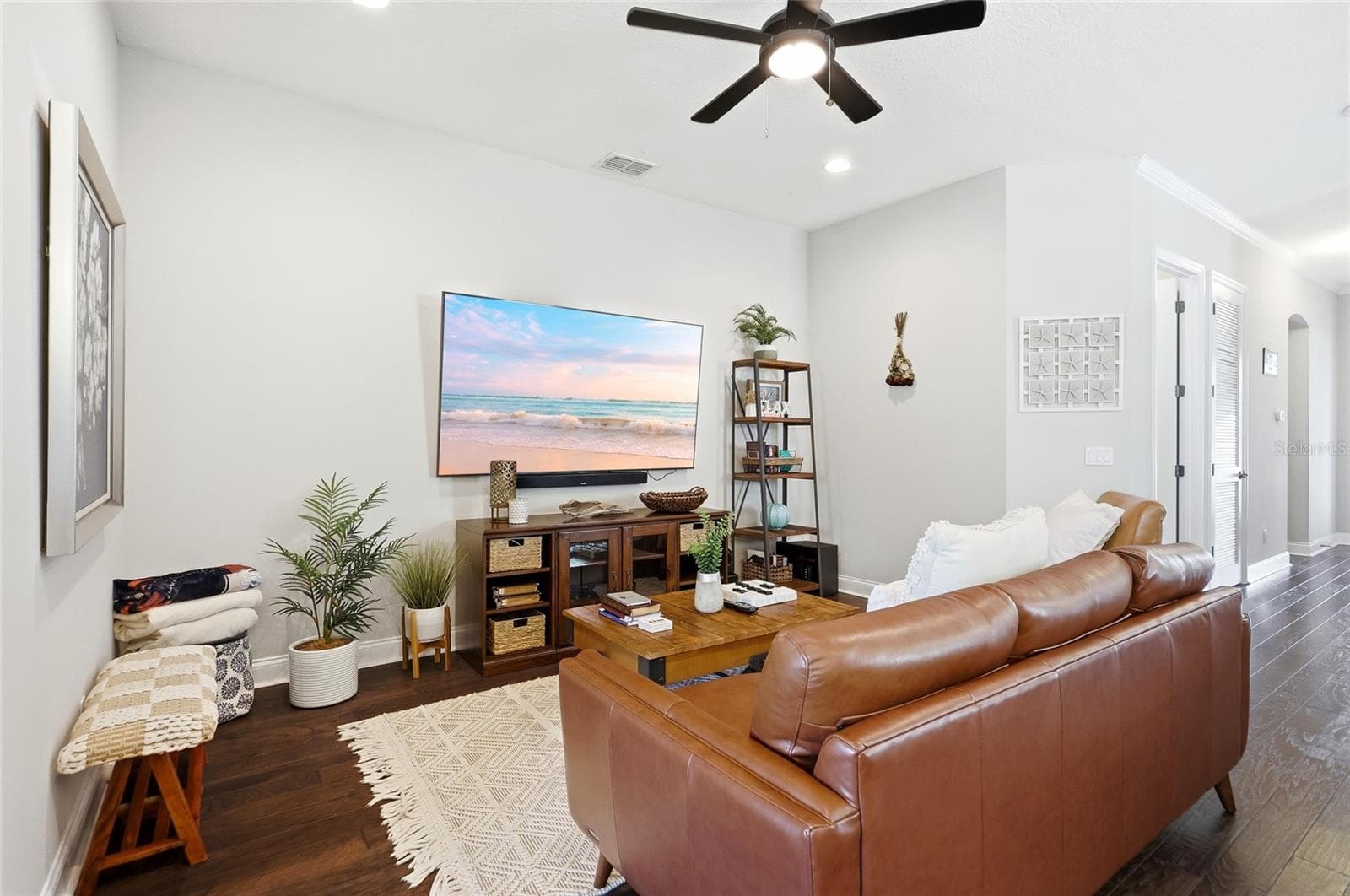Single Family Residence at 8363 LAUREATE BLVD, ORLANDO, photo 40 of 63