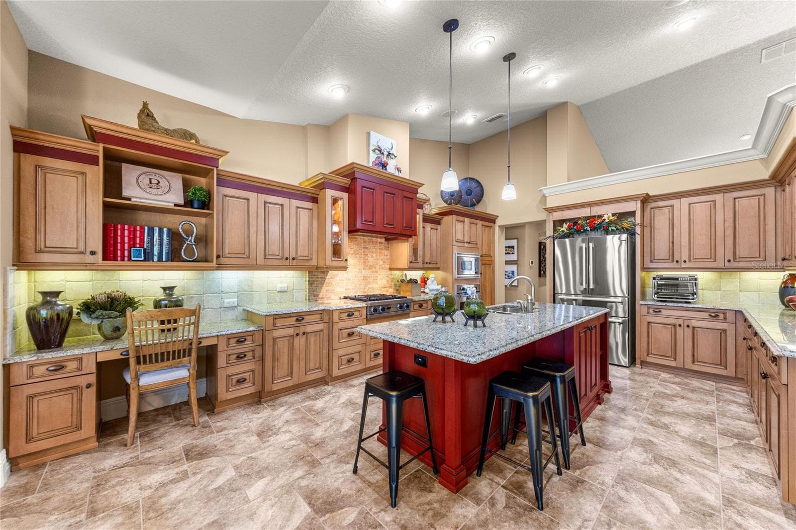 Spacious, elegant, kitchen located in the heart of the home. - 6501 SW 179TH AVENUE RD, DUNNELLON