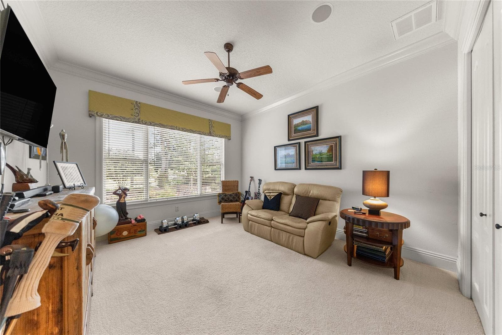 Spacious additonal bedroom featuring long walls. - 6501 SW 179TH AVENUE RD, DUNNELLON