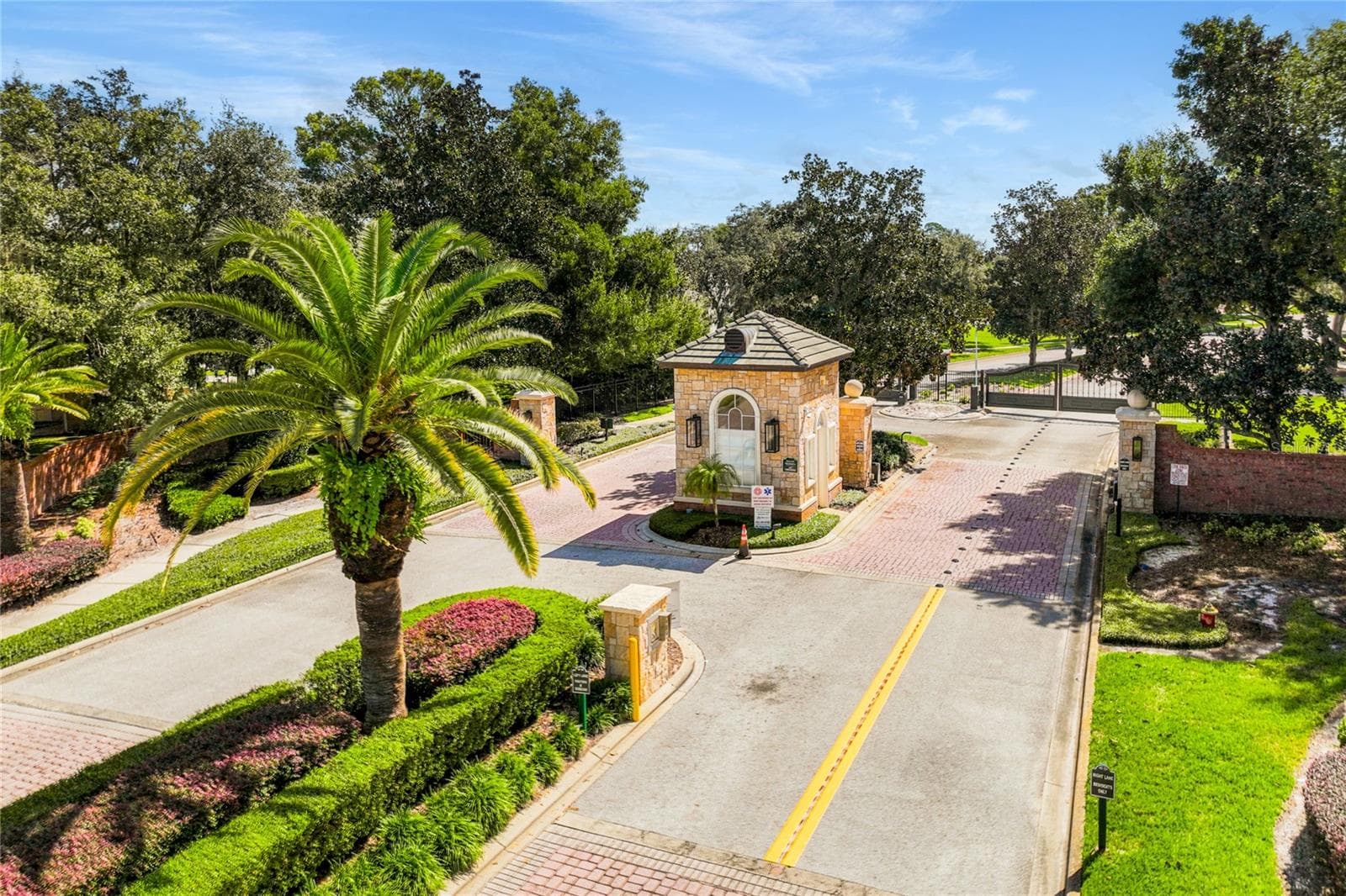 Gated Community - 3021 PALERMO CT, MOUNT DORA