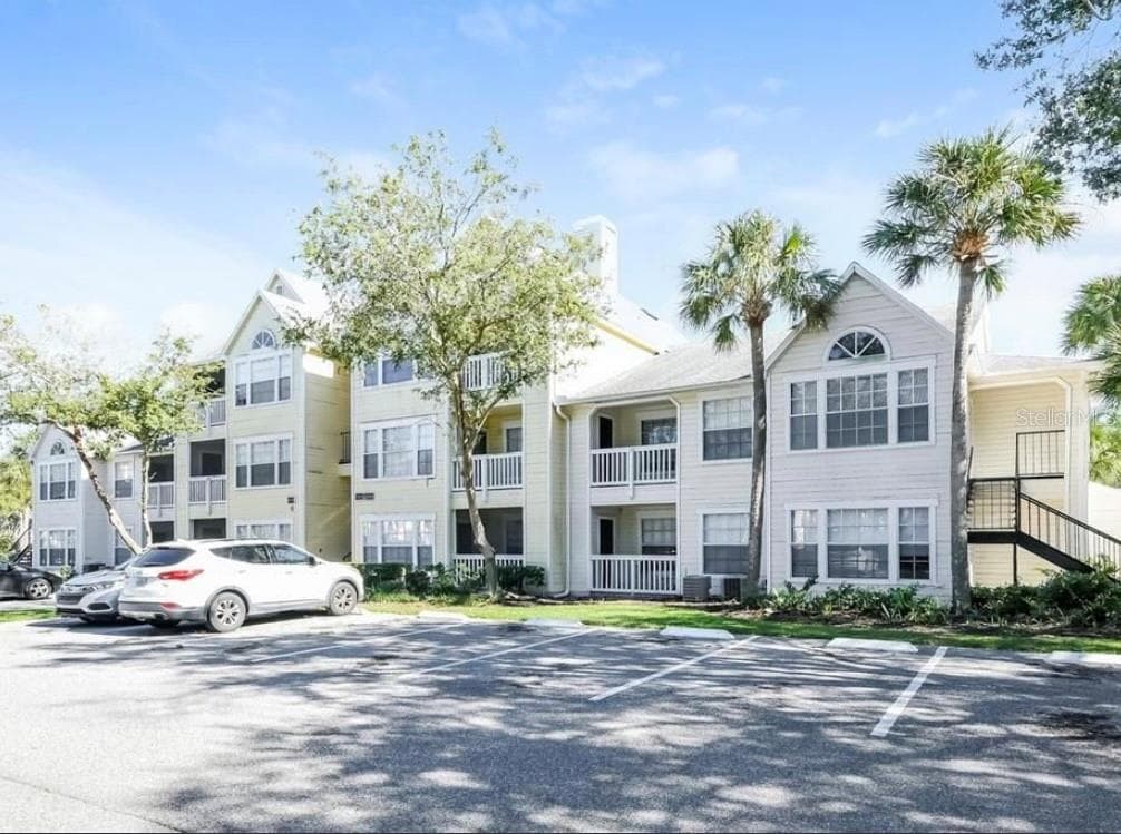 1055 S HIAWASSEE RD #2014