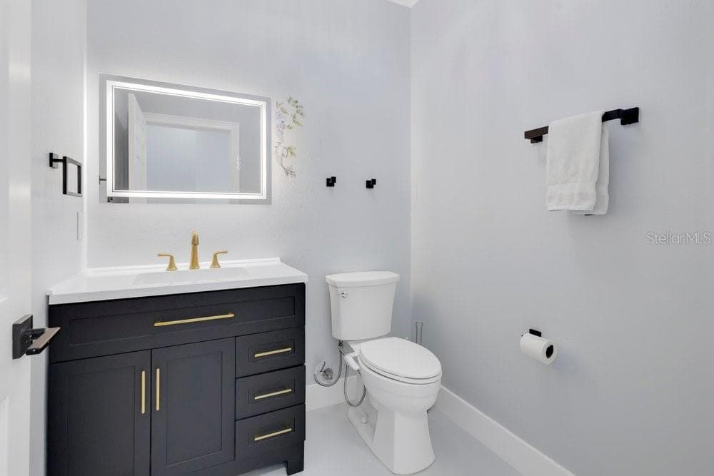 Powder Bath on first floor - 7149 REGINA WAY, ORLANDO