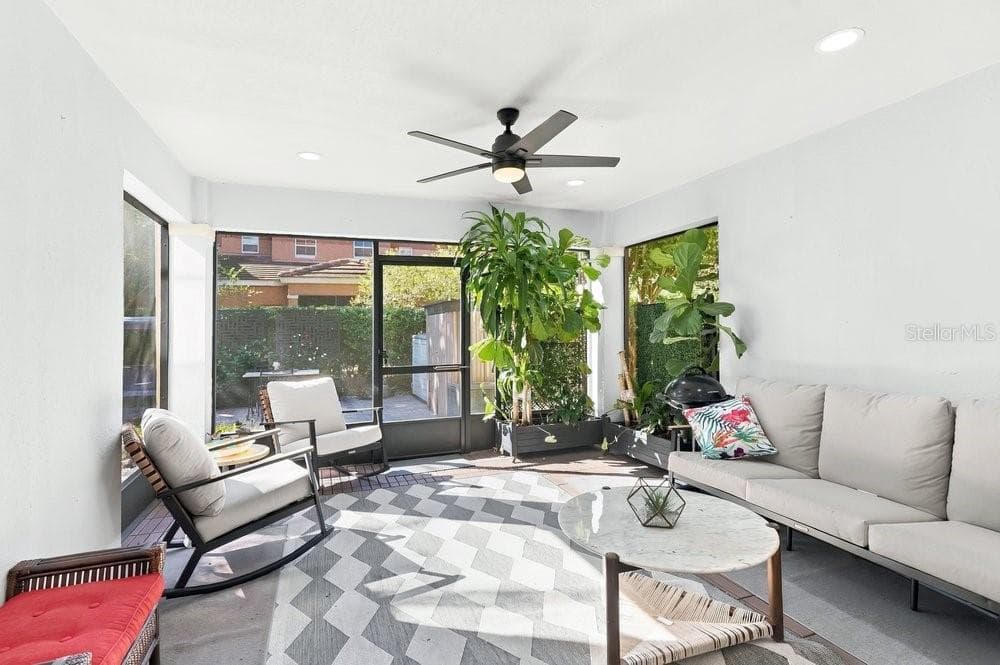 Screened porch - 7149 REGINA WAY, ORLANDO