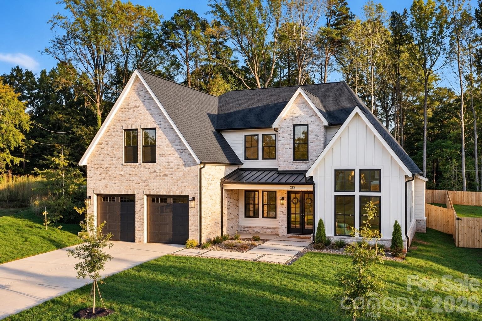 Single Family Residence at 215 Smithfield Drive, Charlotte, photo 7 of 48