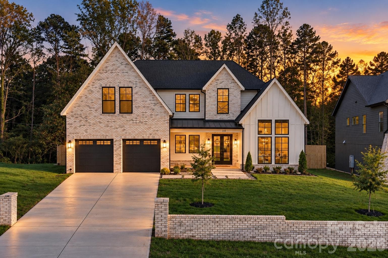 Single Family Residence at 215 Smithfield Drive, Charlotte, photo 48 of 48