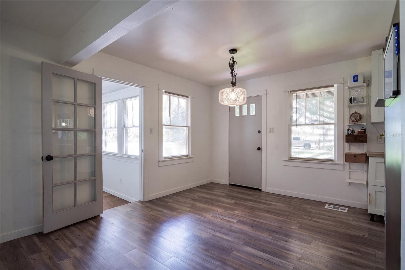 Single Family Residence at 467 S CARPENTER AVE, ORANGE CITY, photo 12 of 21