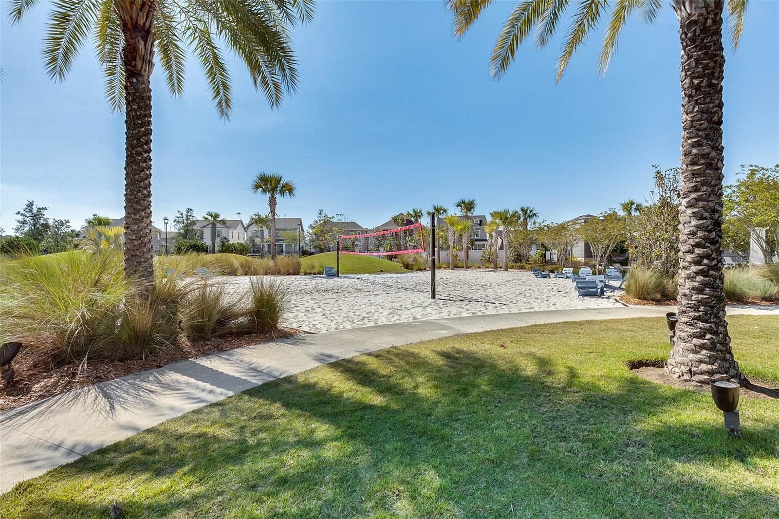 Community sand volleyball area - 8336 CANETTI ST, ORLANDO