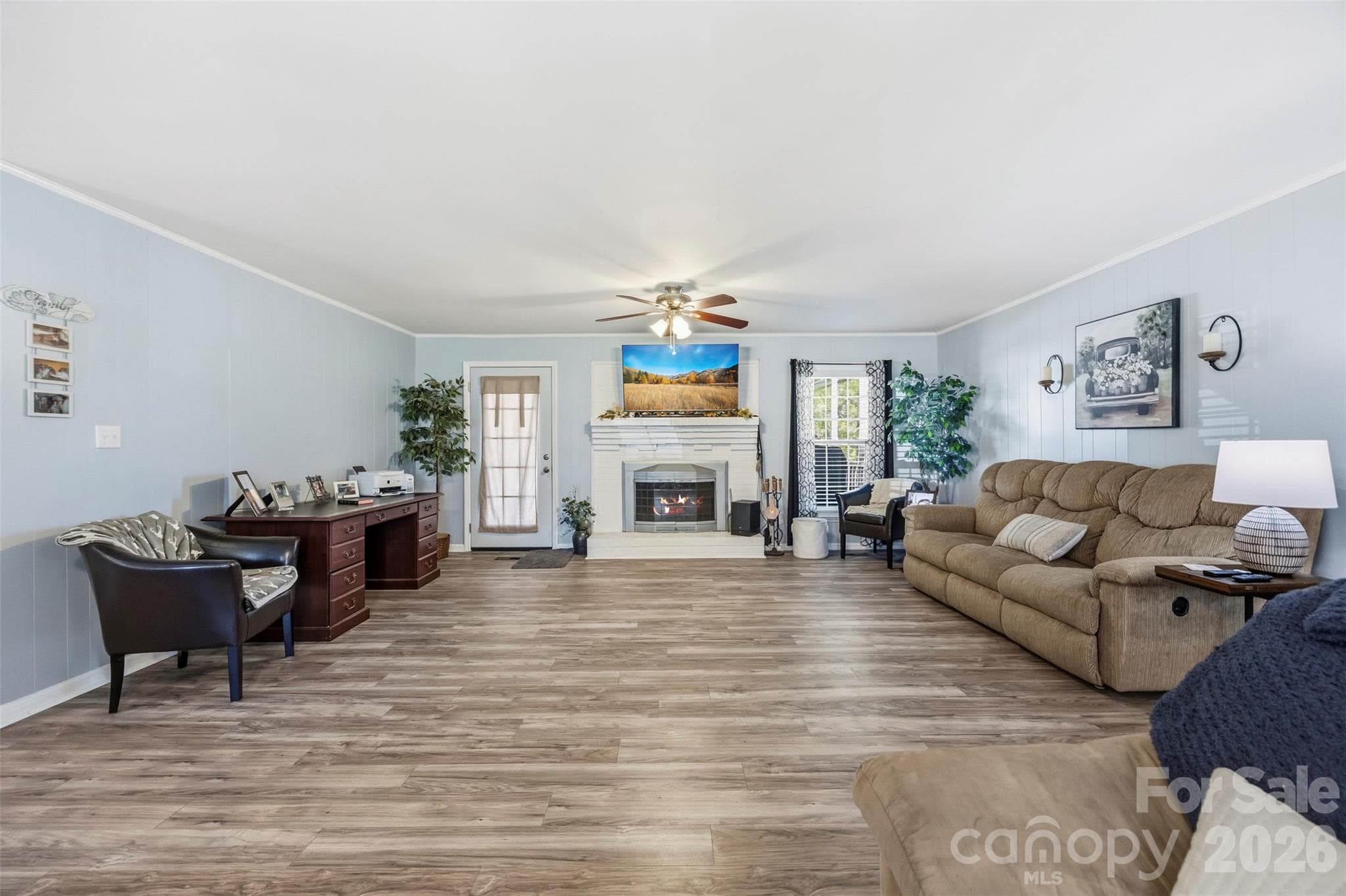Single Family Residence at 106 White Plains Drive, Kings Mountain, photo 8 of 45