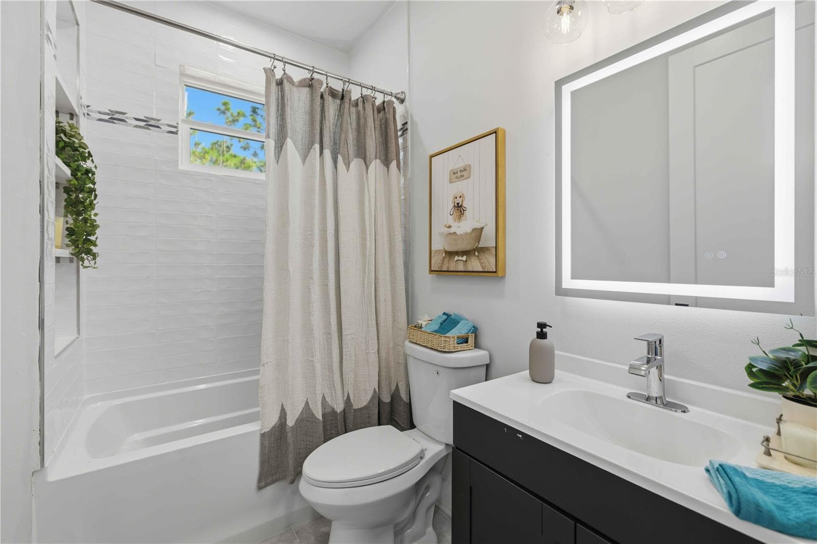 Single Family Residence at 1631 LACE TER, PORT CHARLOTTE, photo 32 of 50