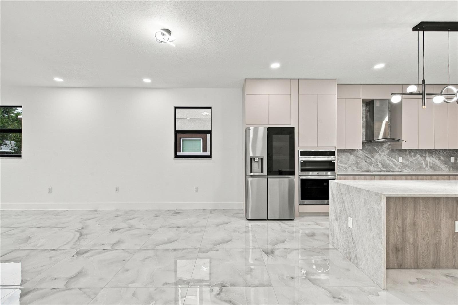 Single Family Residence at 6723 68TH AVE N, PINELLAS PARK, photo 14 of 39