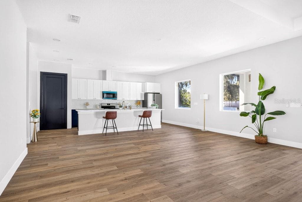 Single Family Residence at 7812 N MULBERRY ST, TAMPA, photo 10 of 34
