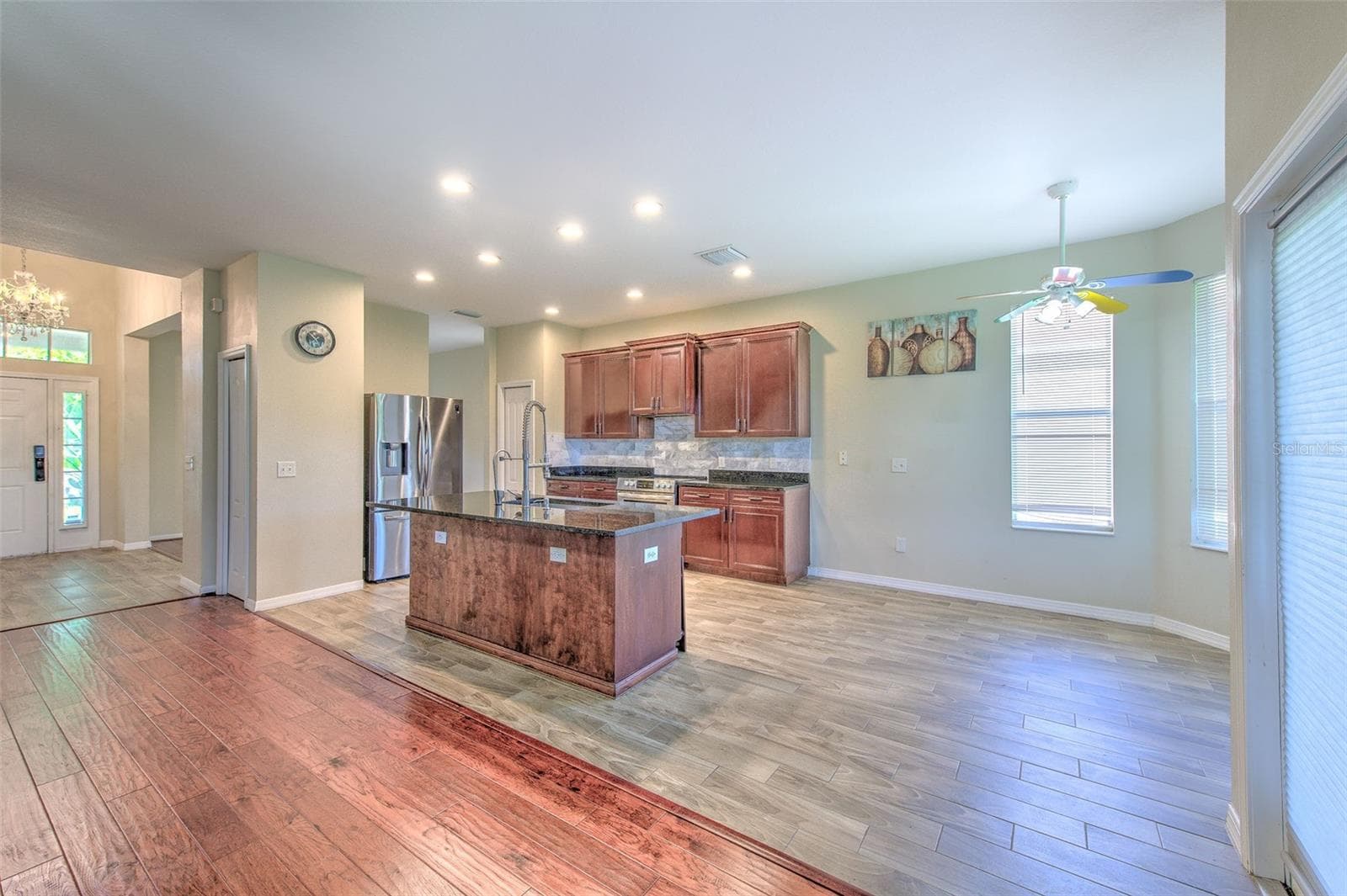 Single Family Residence at 8804 SANDY PLAINS DR, RIVERVIEW, photo 19 of 45