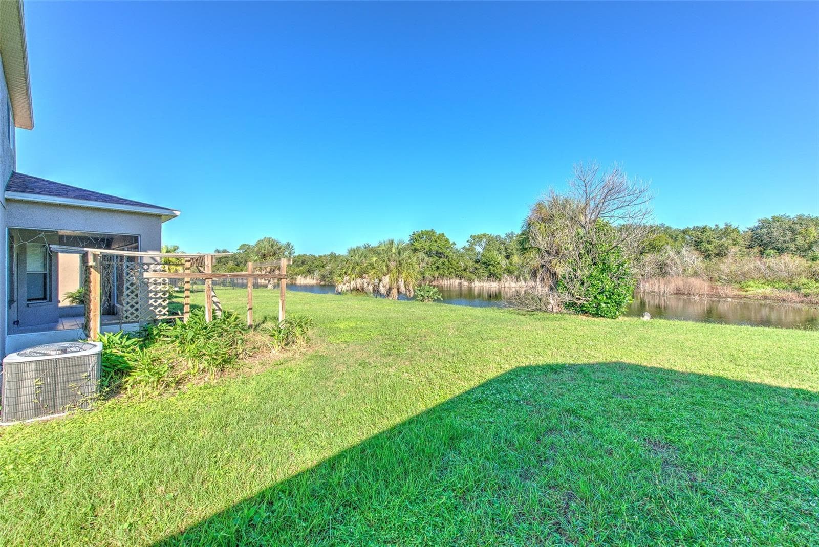 Single Family Residence at 8804 SANDY PLAINS DR, RIVERVIEW, photo 43 of 45