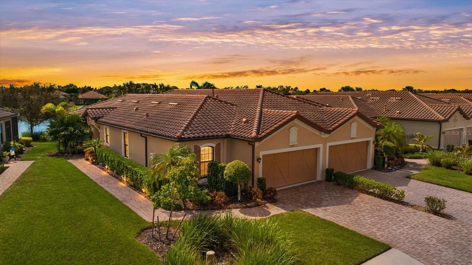Single Family Residence at 8227 VARENNA DR, SARASOTA, photo 2 of 47