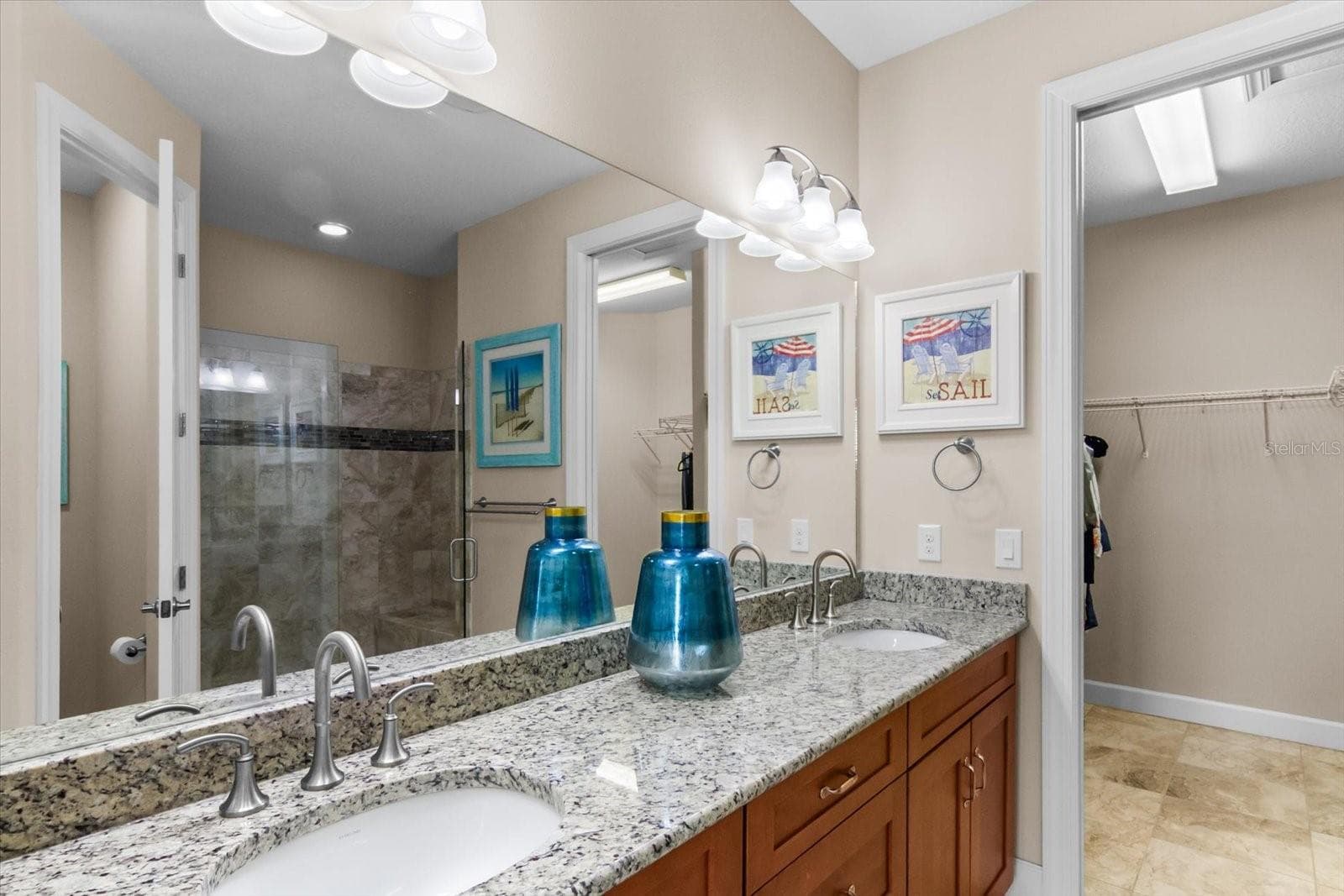 Single Family Residence at 8227 VARENNA DR, SARASOTA, photo 19 of 47