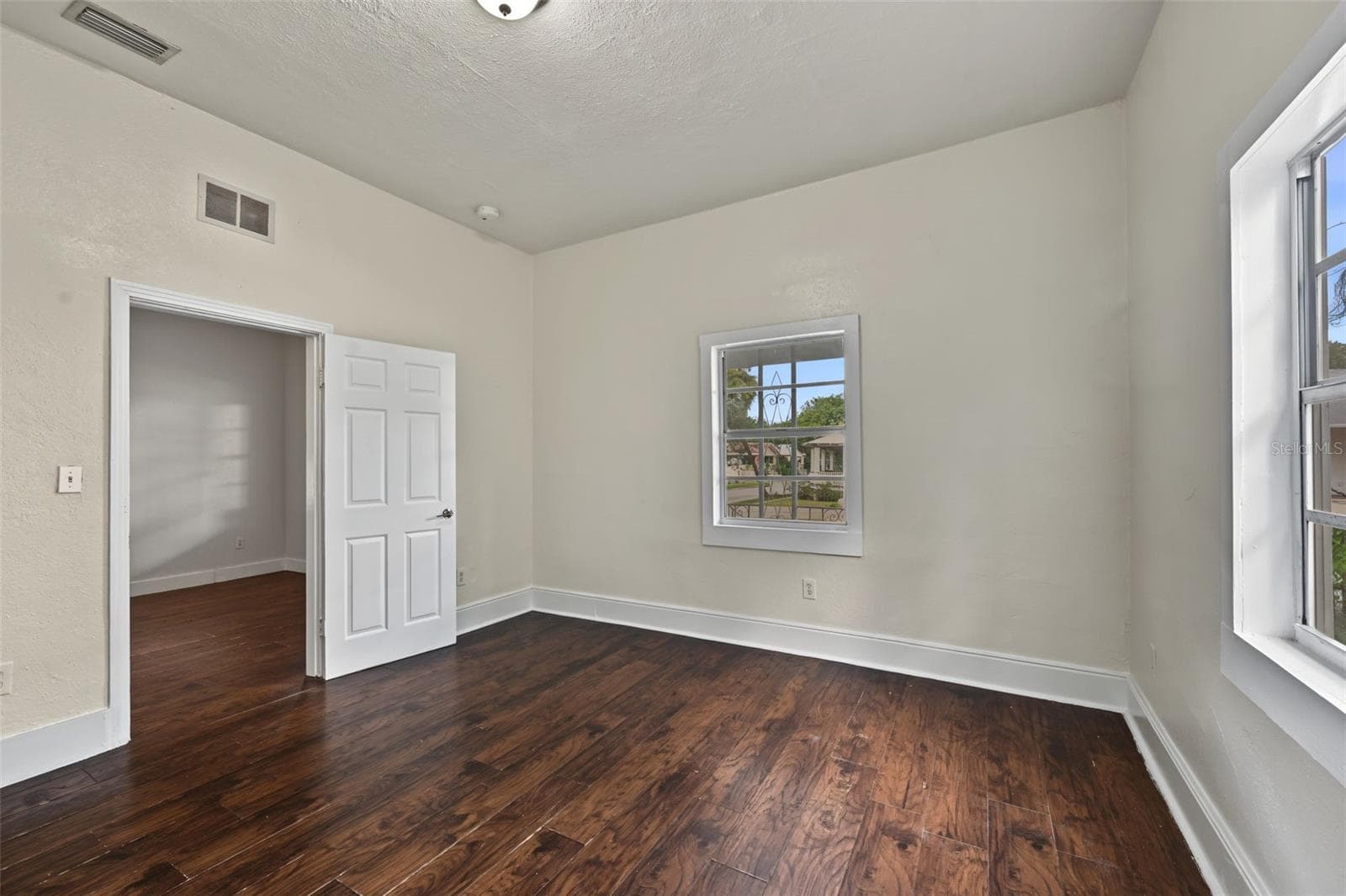 Single Family Residence at 1301 E 18TH AVE, TAMPA, photo 12 of 28