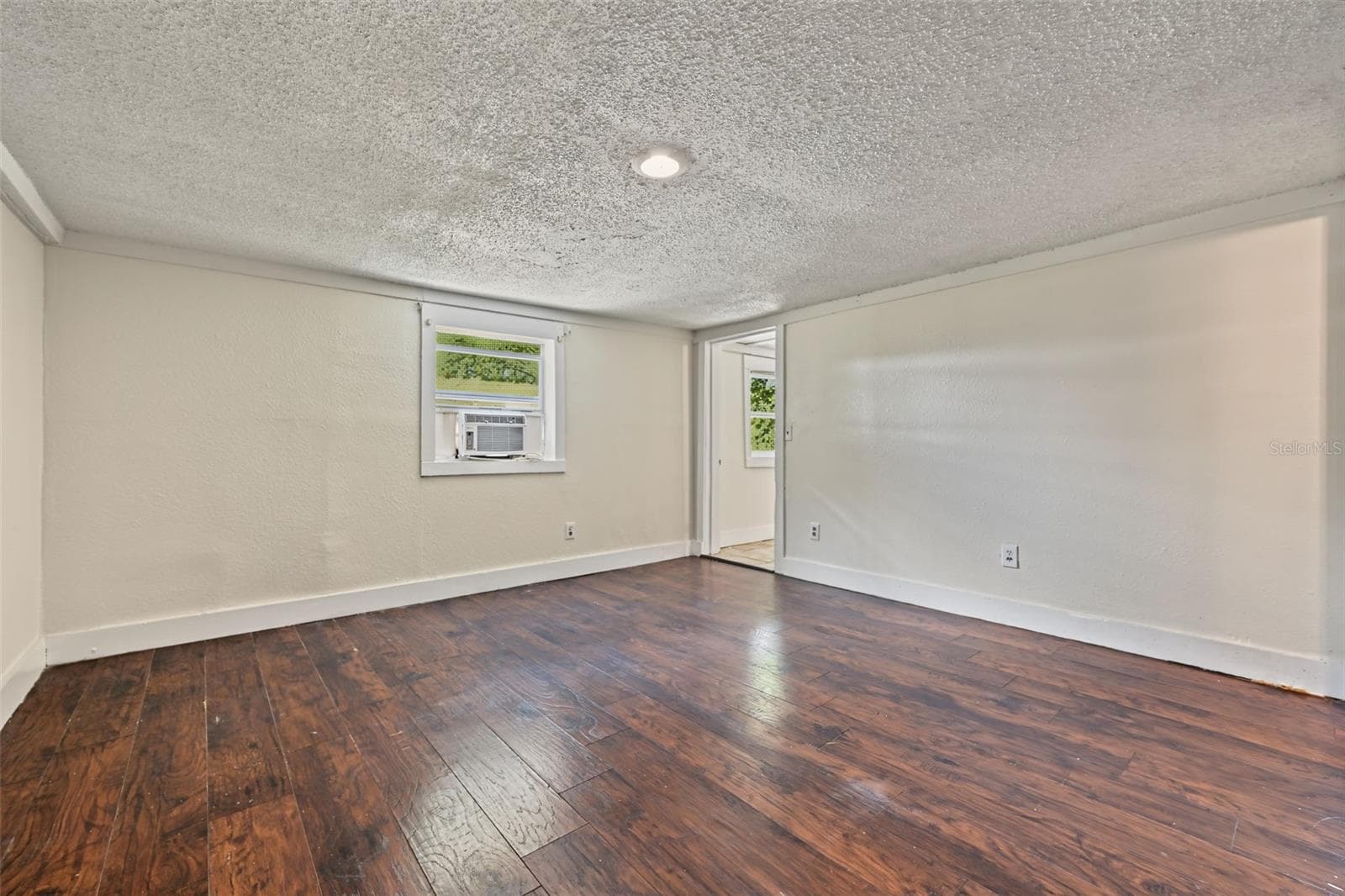Single Family Residence at 1301 E 18TH AVE, TAMPA, photo 25 of 28
