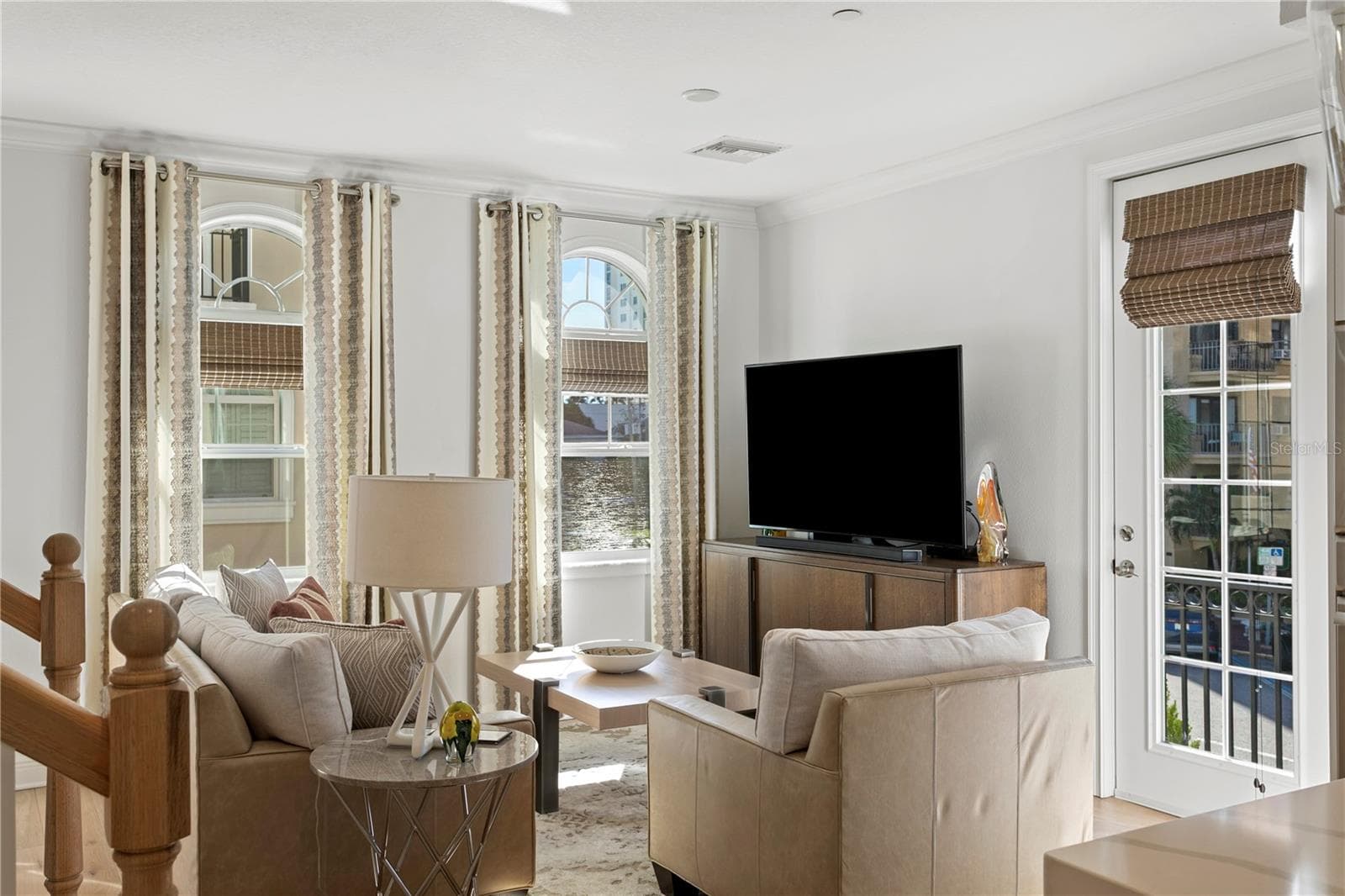 Townhouse at 400 REGENT LN N, ST PETERSBURG, photo 14 of 40
