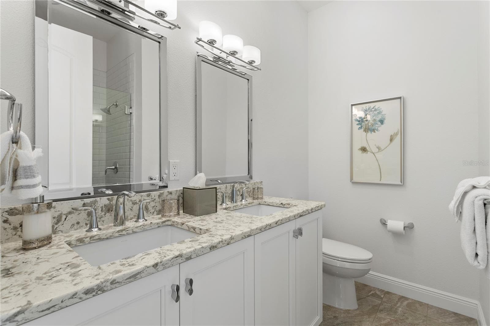 Townhouse at 400 REGENT LN N, ST PETERSBURG, photo 27 of 40