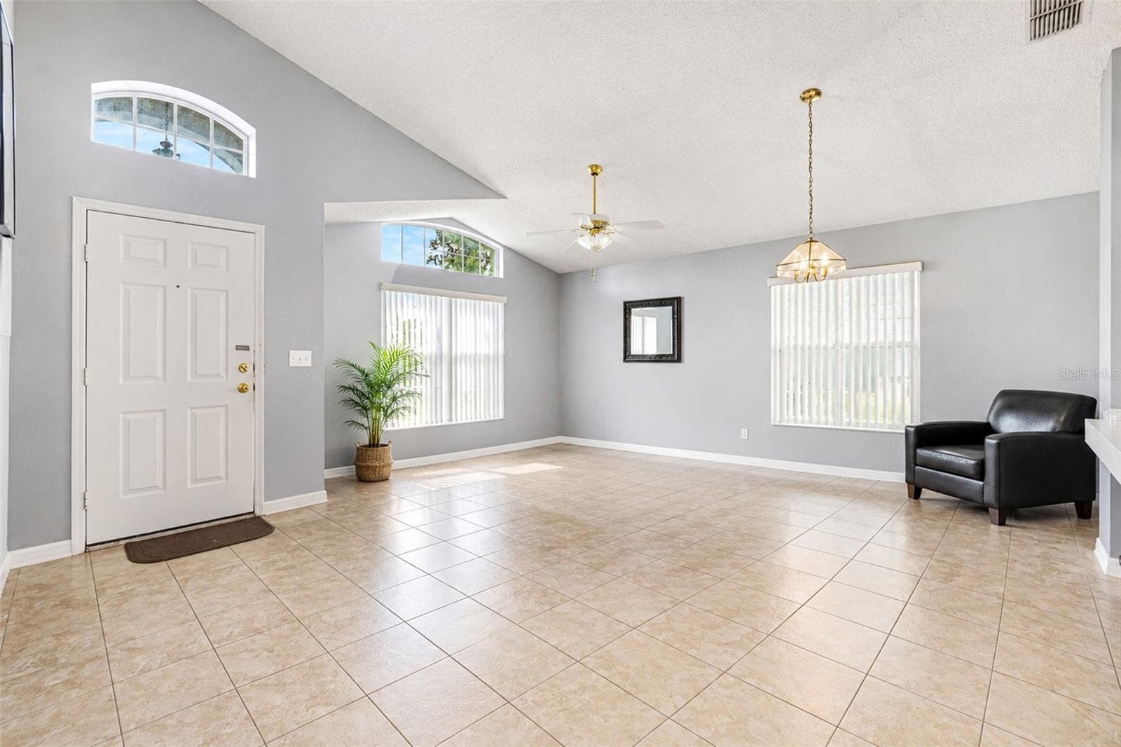 Single Family Residence at 2122 KORAT LN, MAITLAND, photo 3 of 20