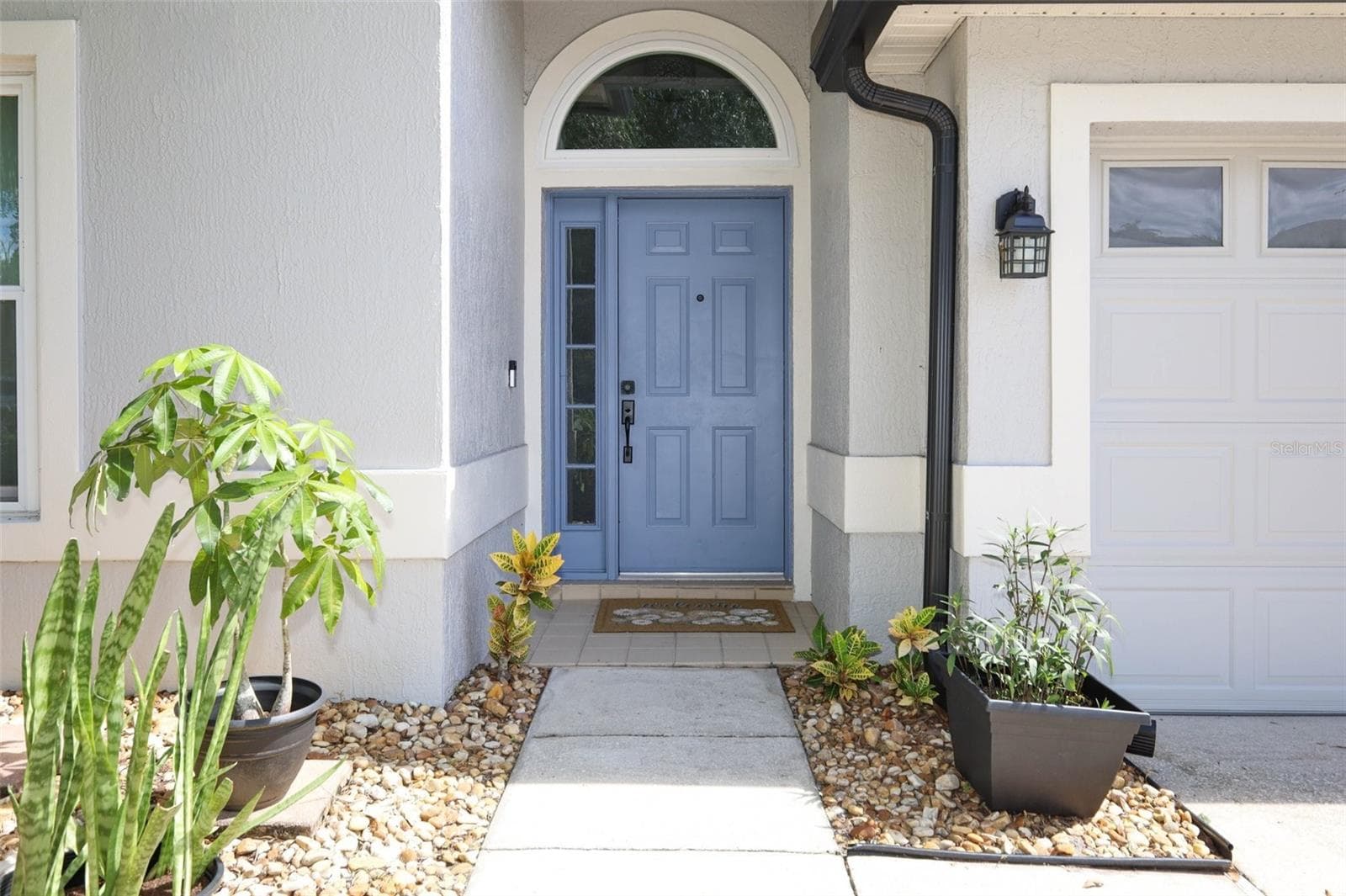 Entry - 3581 FOXCROFT CIR, OVIEDO