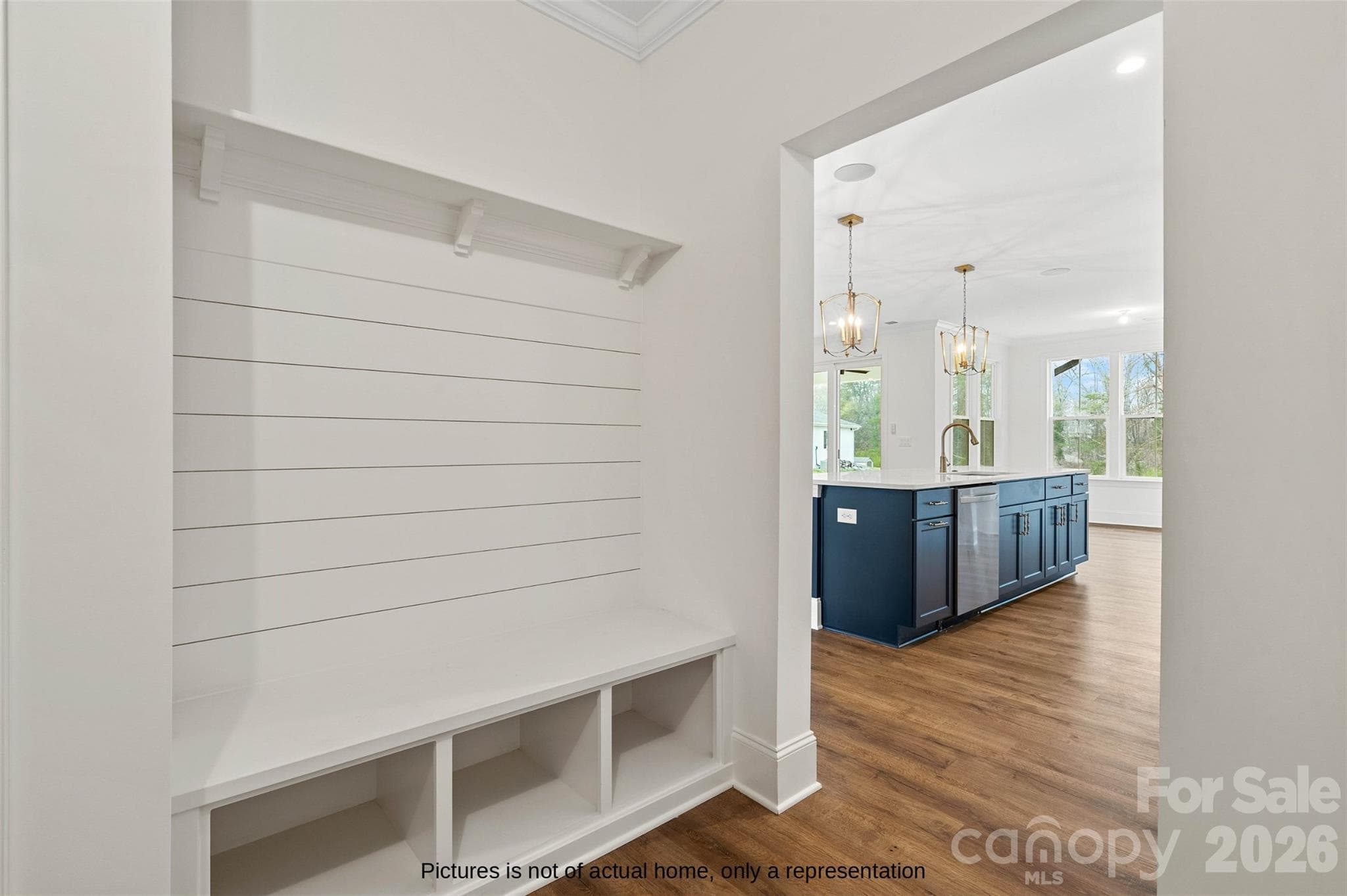 Single Family Residence at 104 Hickory Hill Road, Mooresville, photo 19 of 37