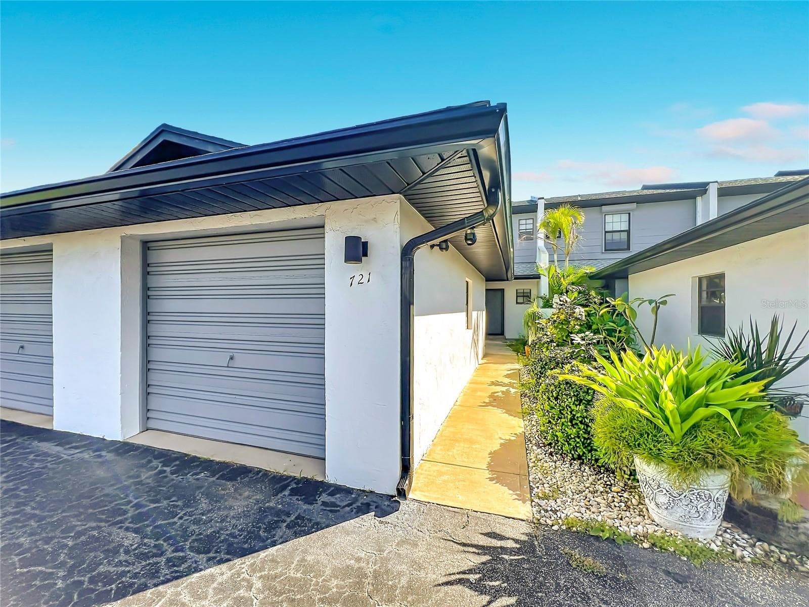 Townhouse at 721 PALM SPRINGS CIR, INDIAN HARBOUR BEACH, photo 2 of 52
