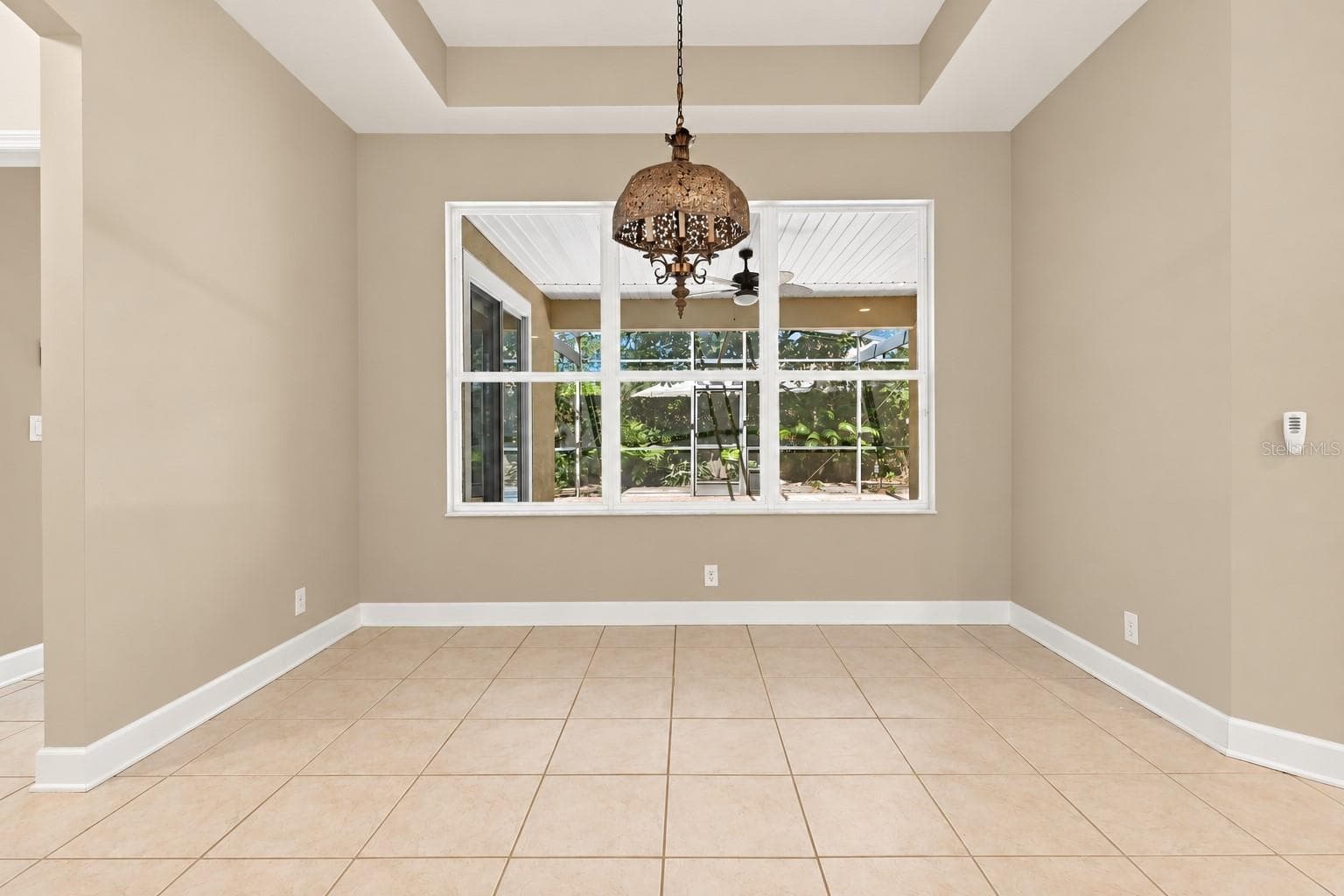 DINING AREA - 1609 VICTORIA GARDENS DR, DELAND