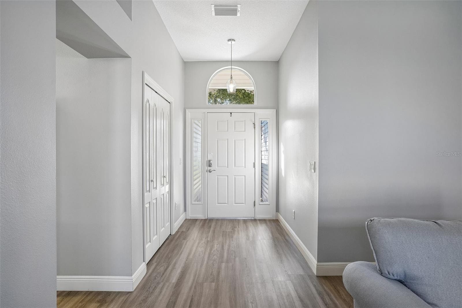 Foyer - 1897 CARYLE LN, THE VILLAGES