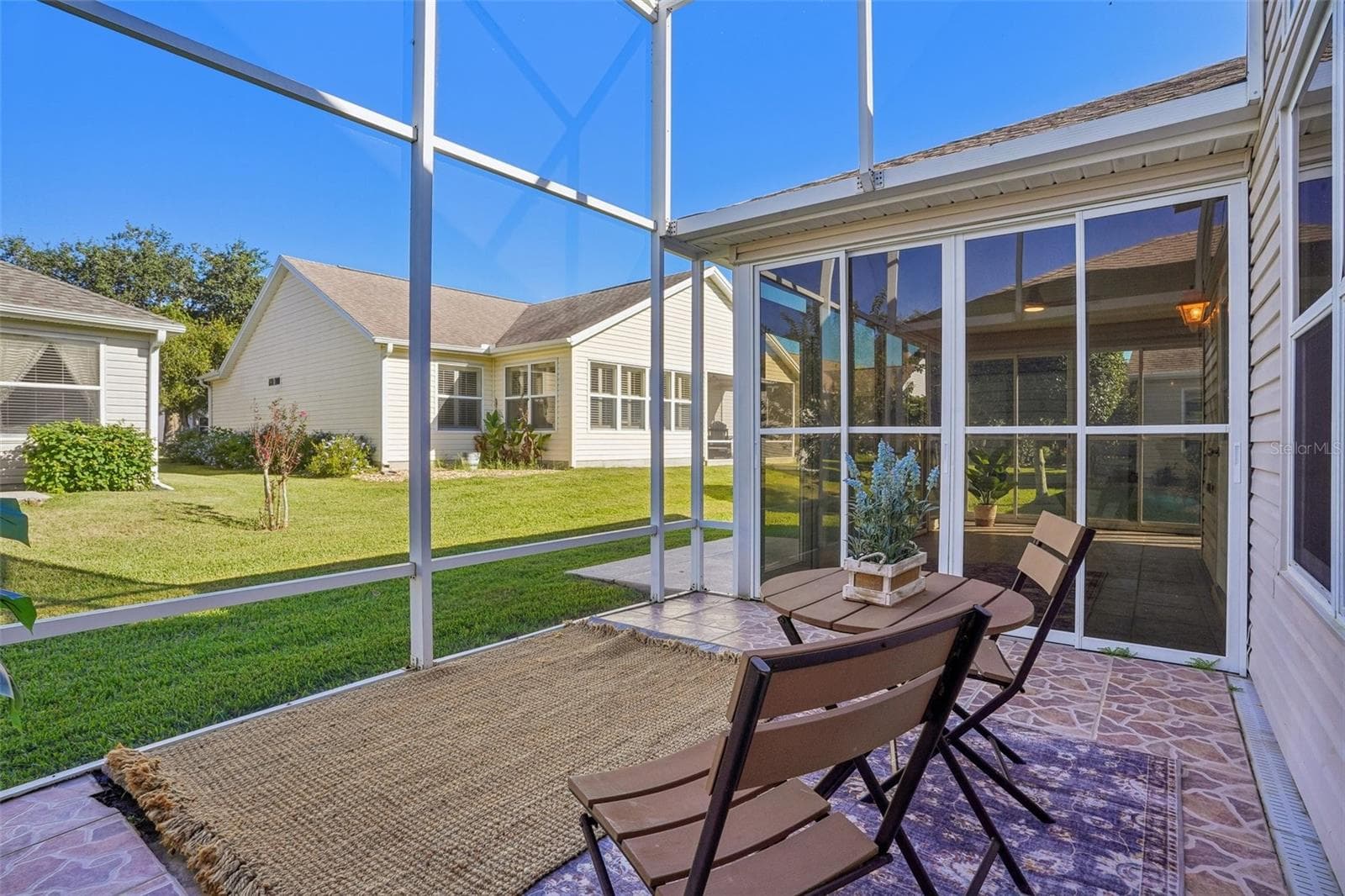 Birdcage - 1897 CARYLE LN, THE VILLAGES