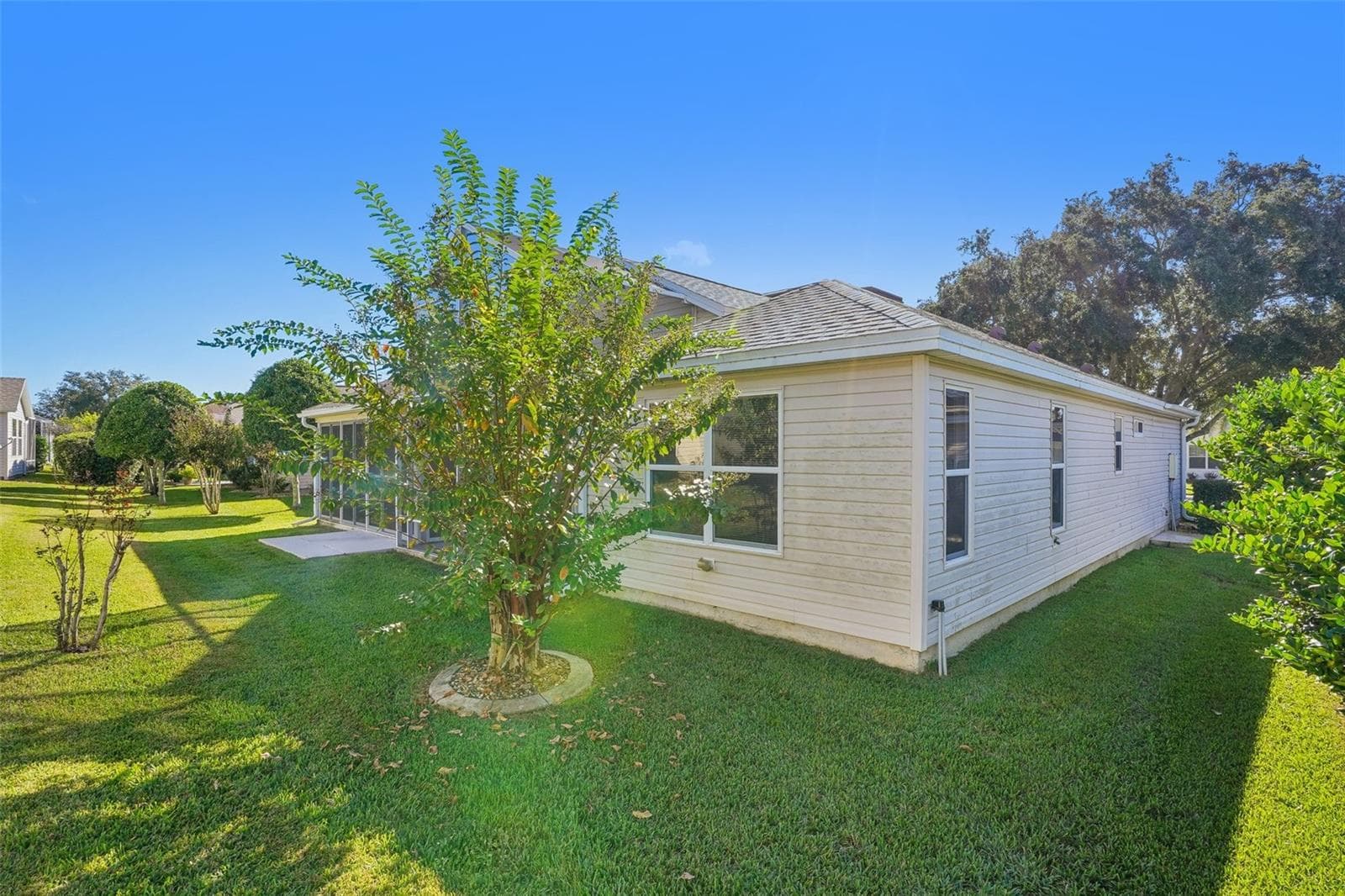 Single Family Residence at 1897 CARYLE LN, THE VILLAGES, photo 39 of 41