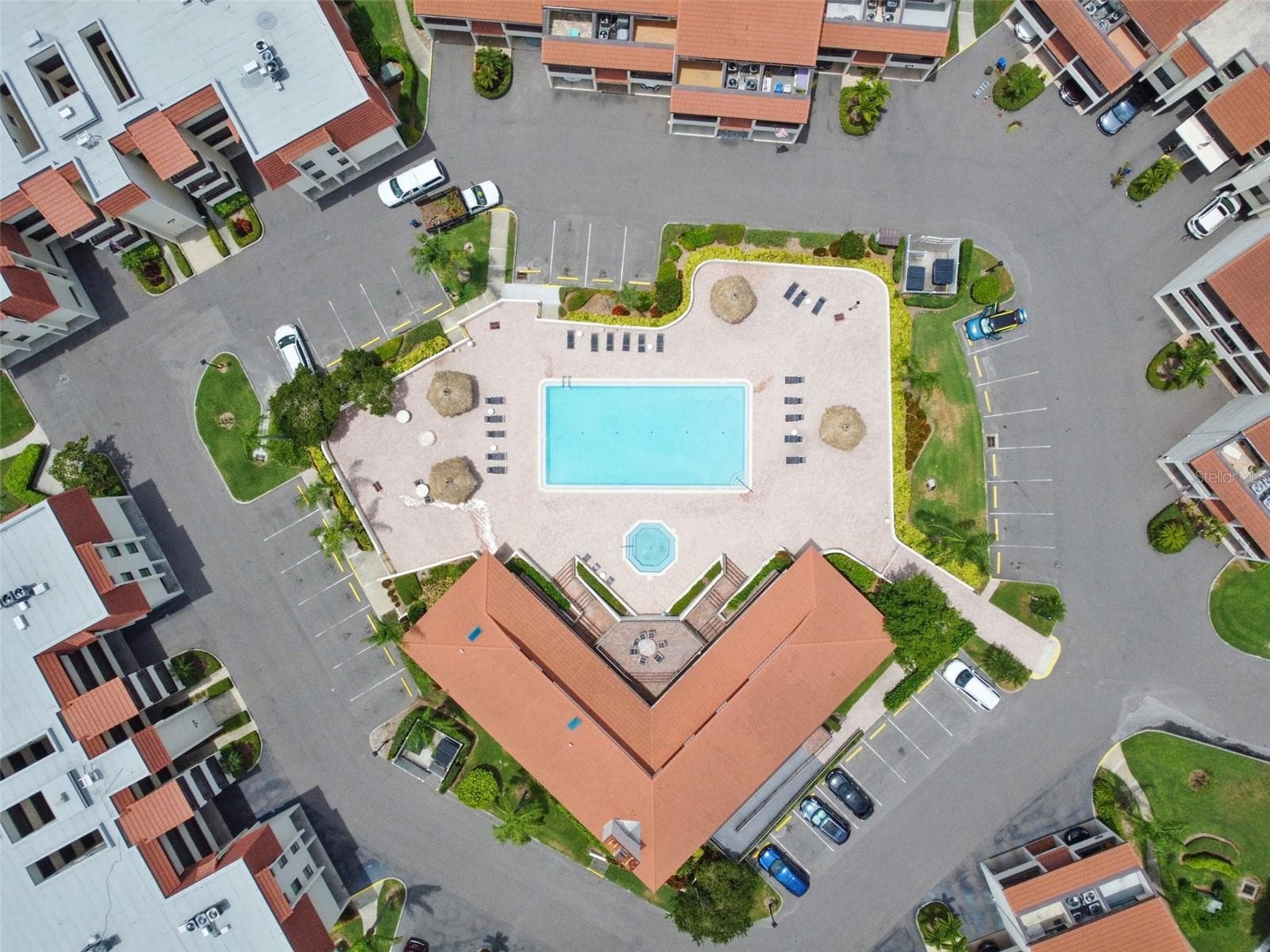 Main pool - 106 1ST ST E #116, TIERRA VERDE