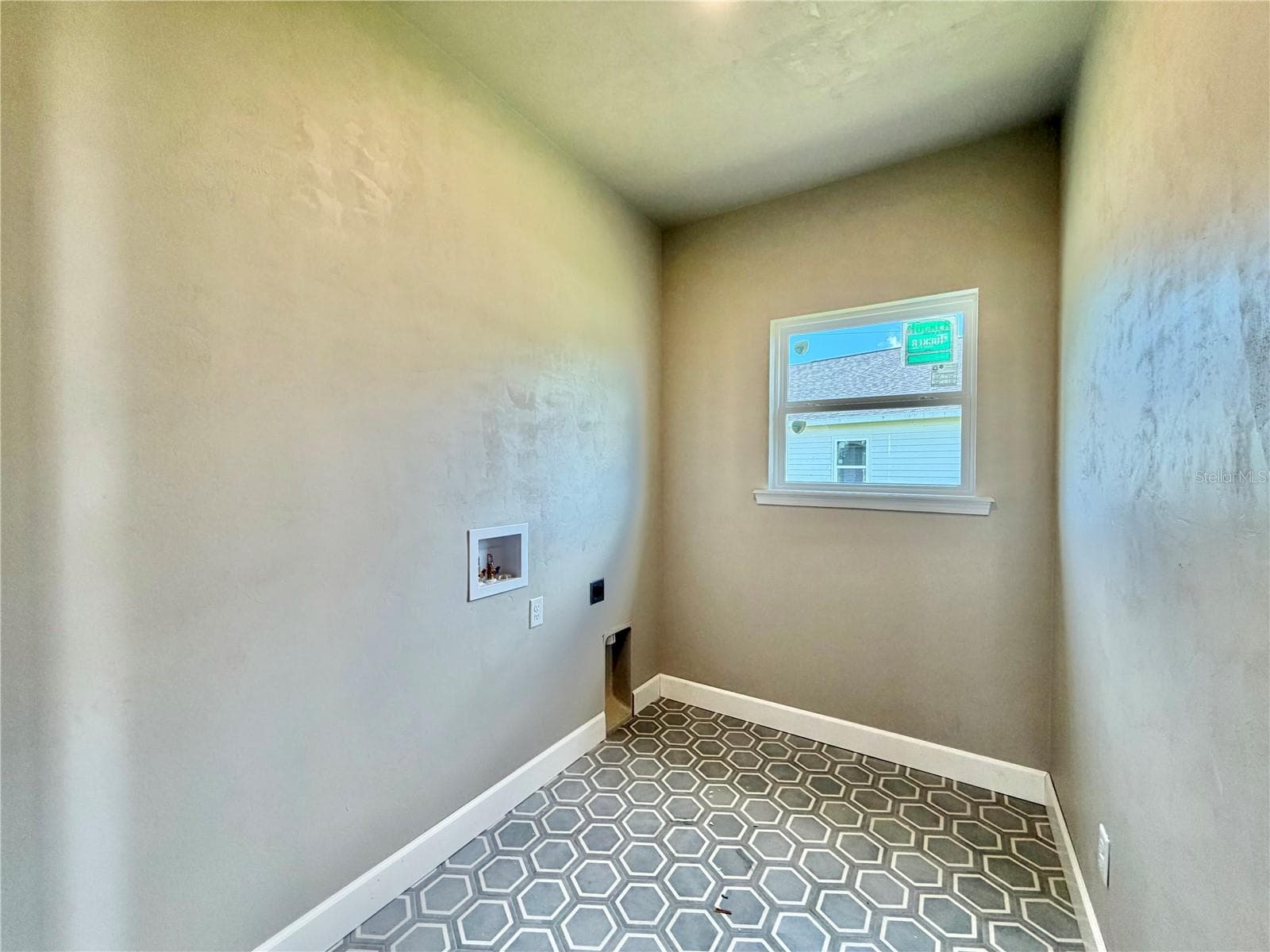 Duplex at 122 & 146 SW 212ND DR, NEWBERRY, photo 34 of 73